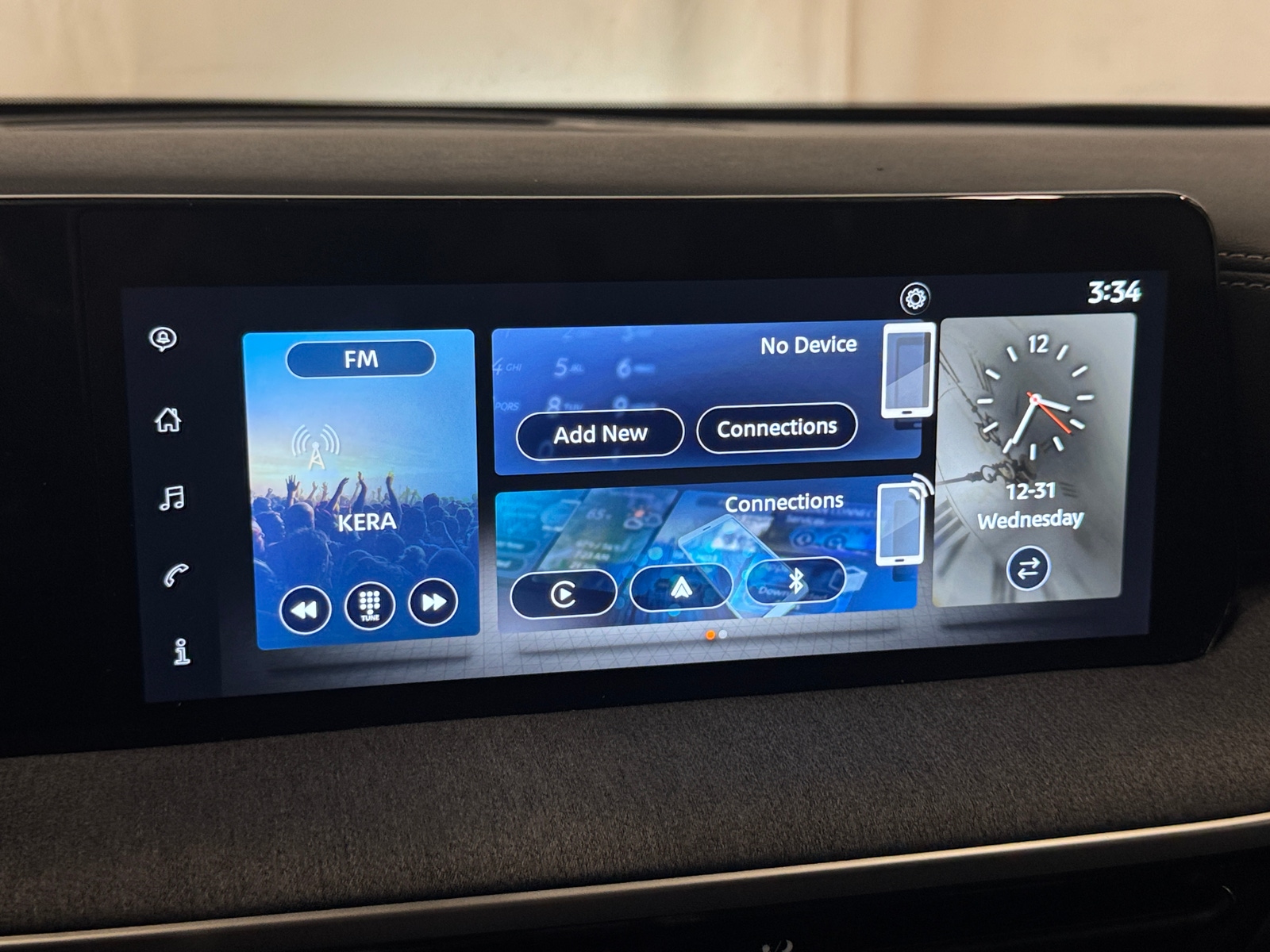 Thumbnail: 2025 Nissan Kicks - 4