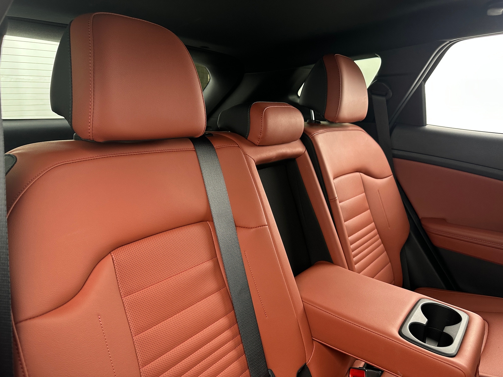 Thumbnail: 2023 Kia Sportage - 5