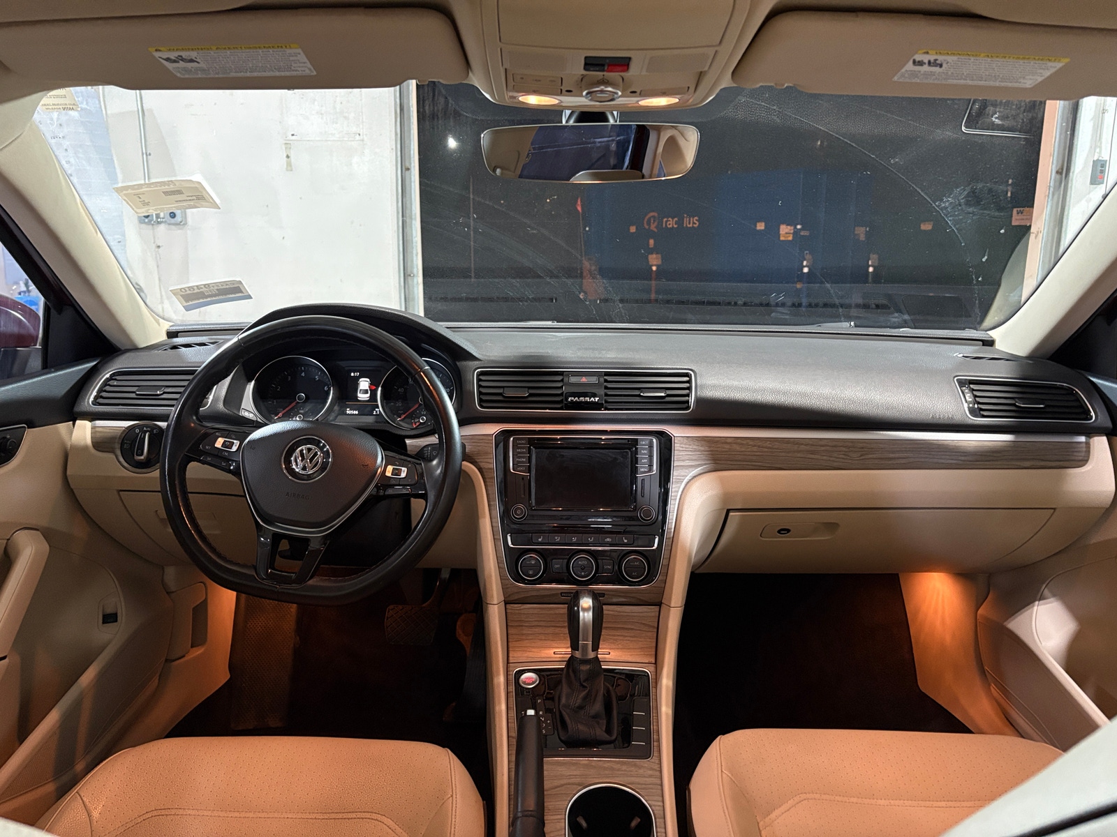 Thumbnail: 2018 Volkswagen Passat - 2