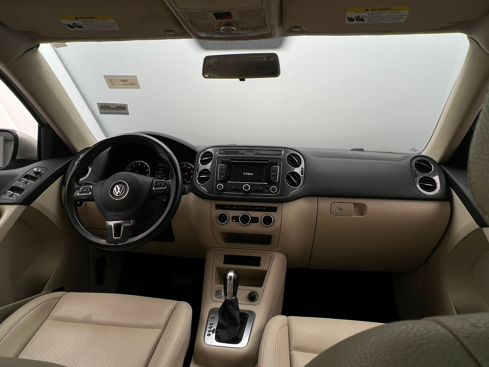 Thumbnail: 2015 Volkswagen Tiguan - 3