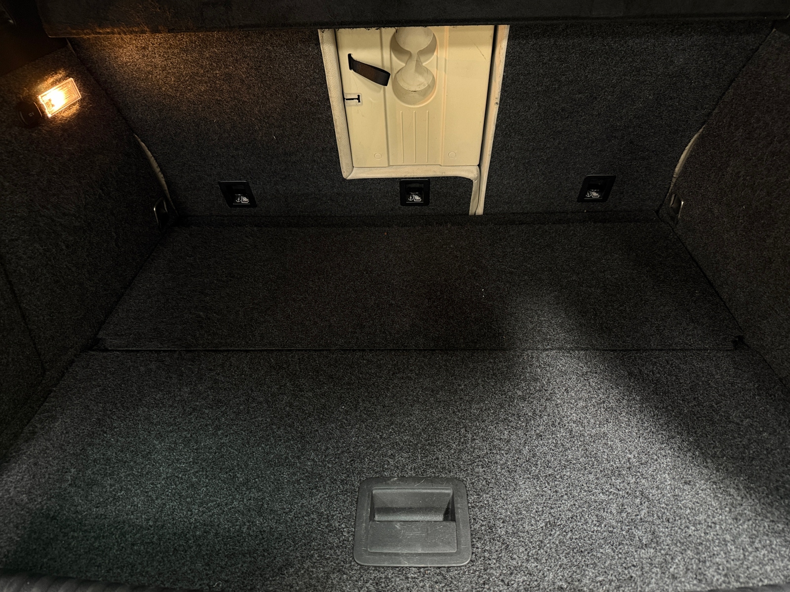 Thumbnail: 2015 Volkswagen Tiguan - 7