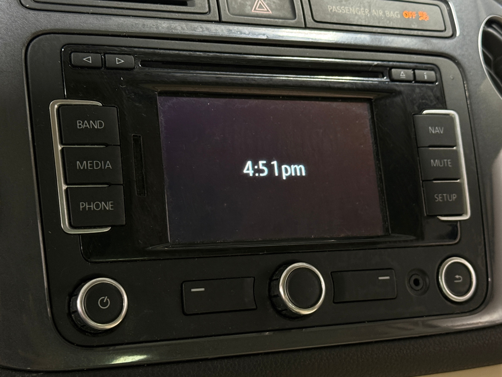 Thumbnail: 2015 Volkswagen Tiguan - 4