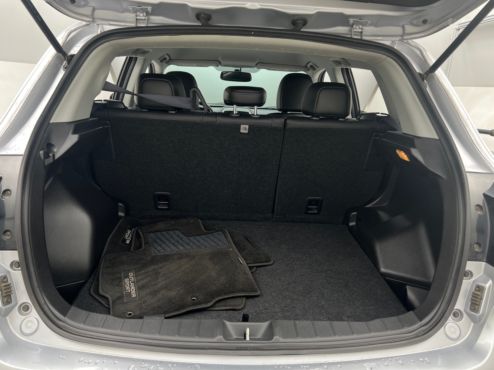 Thumbnail: 2017 Mitsubishi Outlander Sport - 6