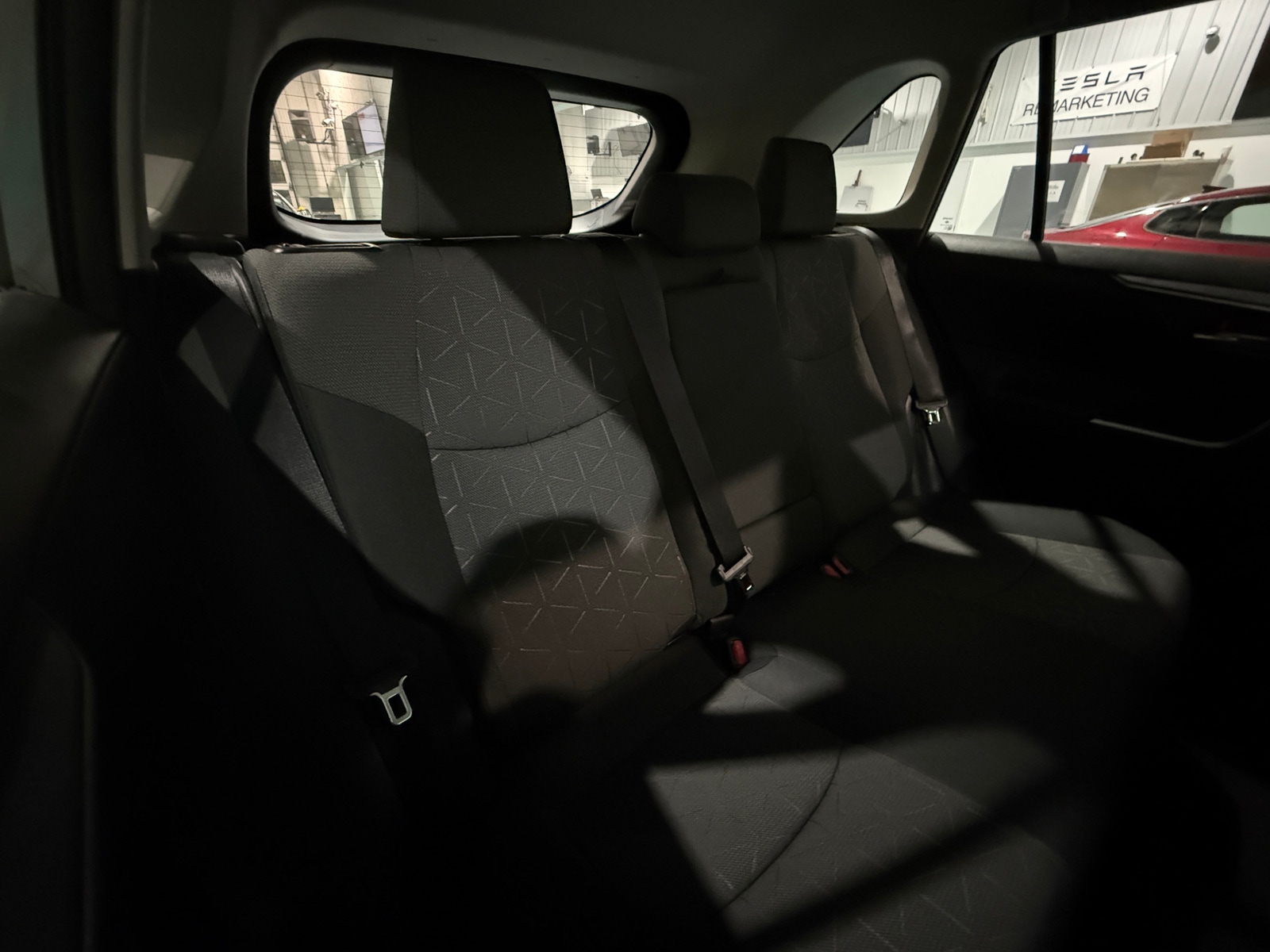 Thumbnail: 2021 Toyota RAV4 - 6