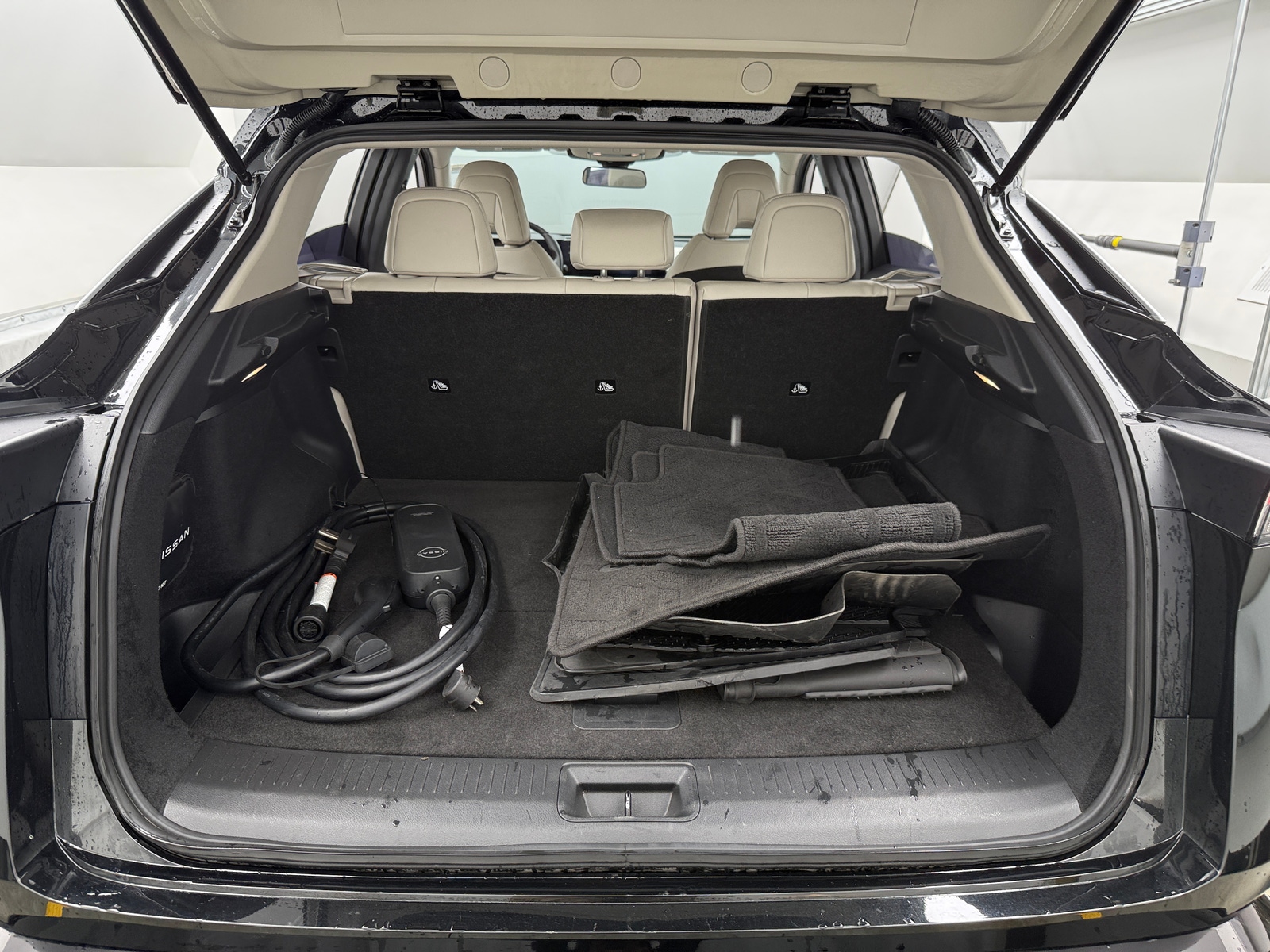 Thumbnail: 2024 Nissan Ariya - 6