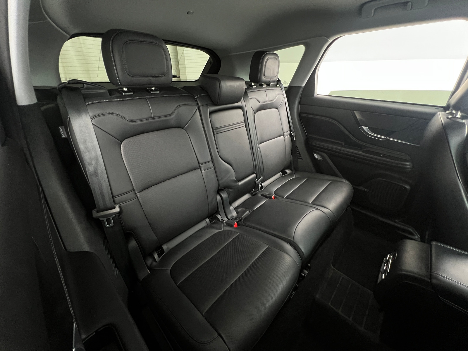 Thumbnail: 2021 Lincoln Corsair - 5