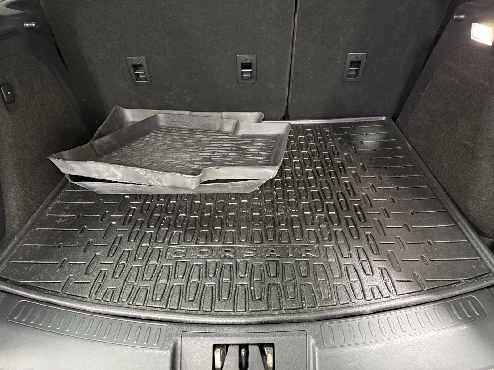 Thumbnail: 2021 Lincoln Corsair - 6