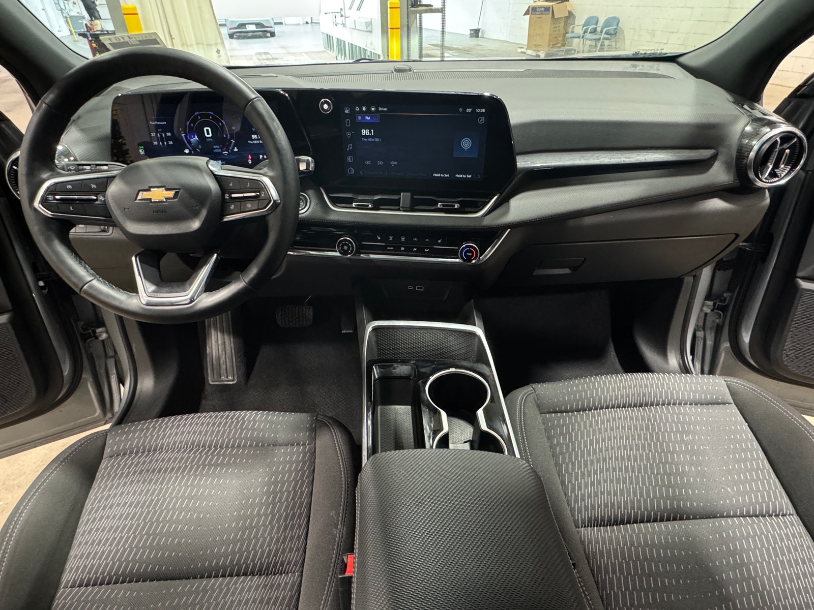 Thumbnail: 2025 Chevrolet Equinox - 3