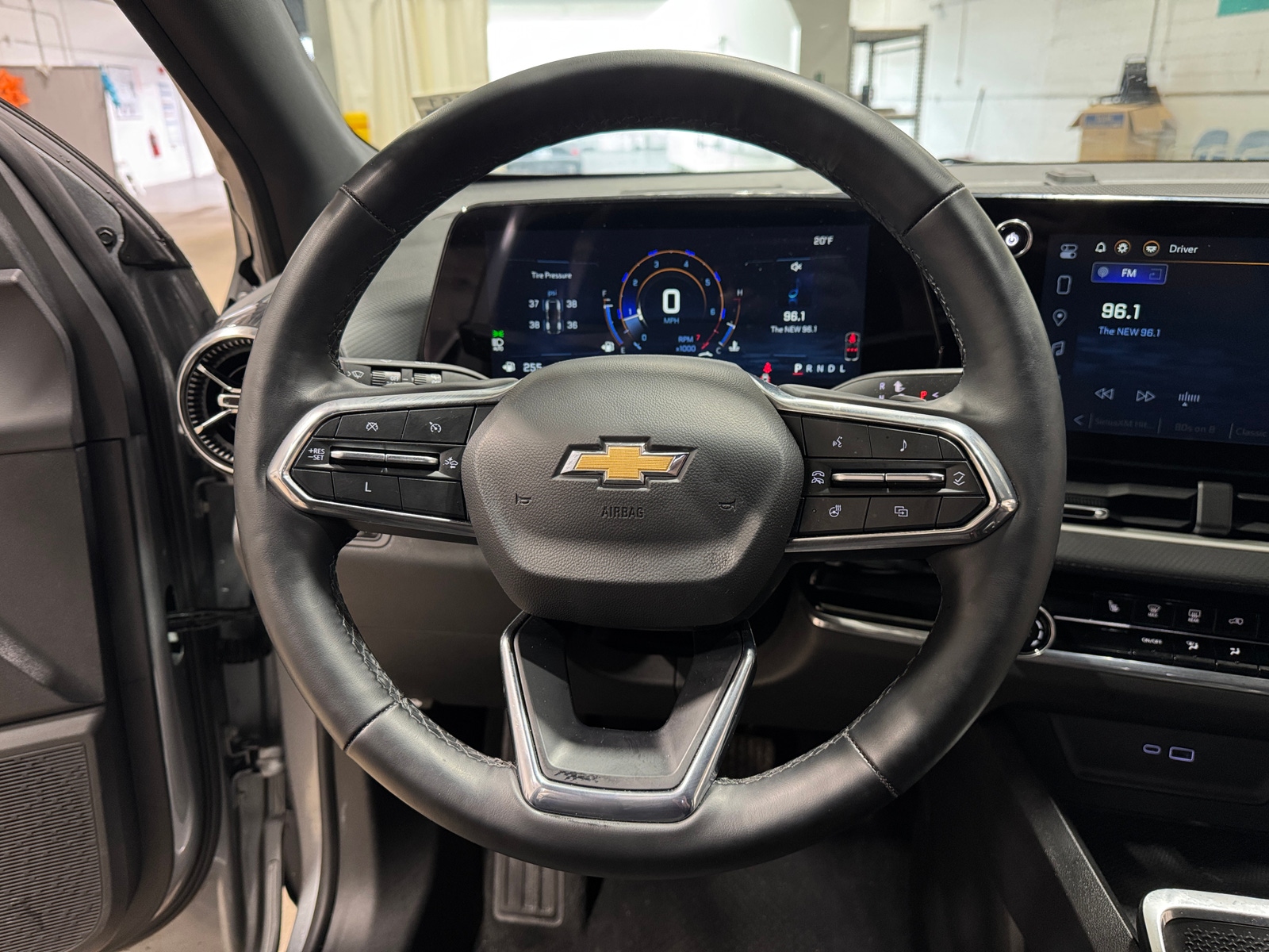 Thumbnail: 2025 Chevrolet Equinox - 5