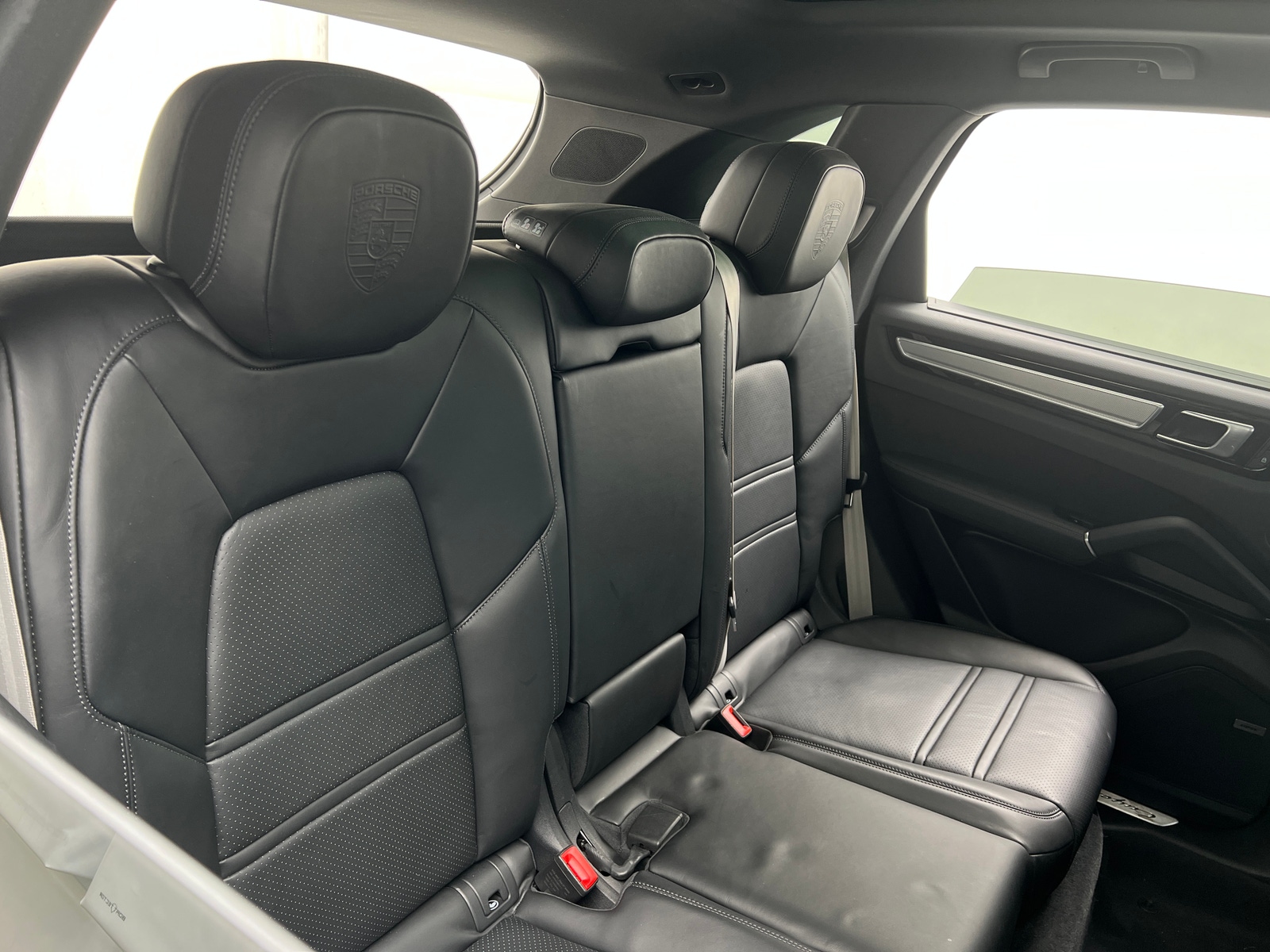 Thumbnail: 2023 Porsche Cayenne - 5