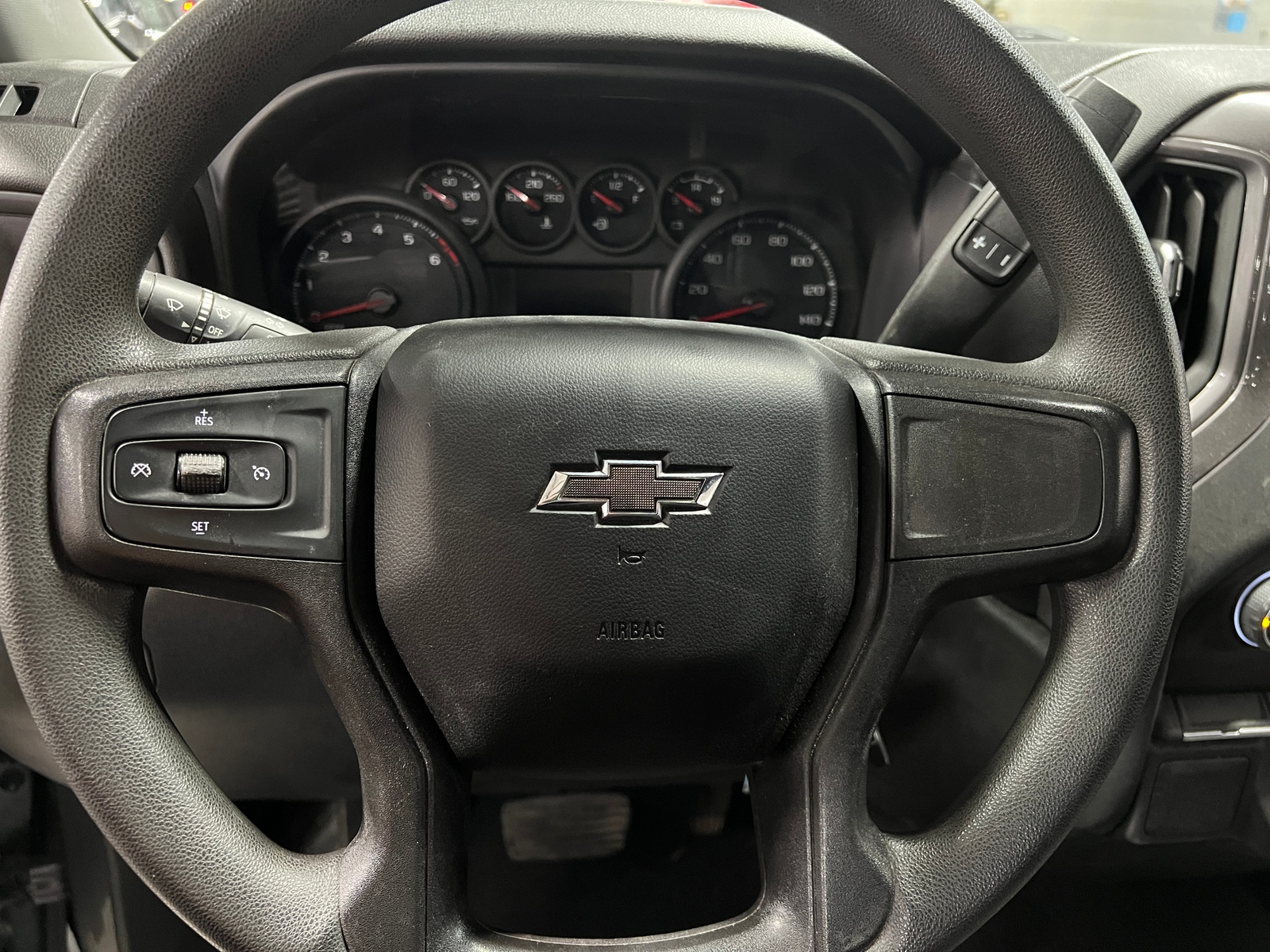 Thumbnail: 2021 Chevrolet Silverado 1500 - 5