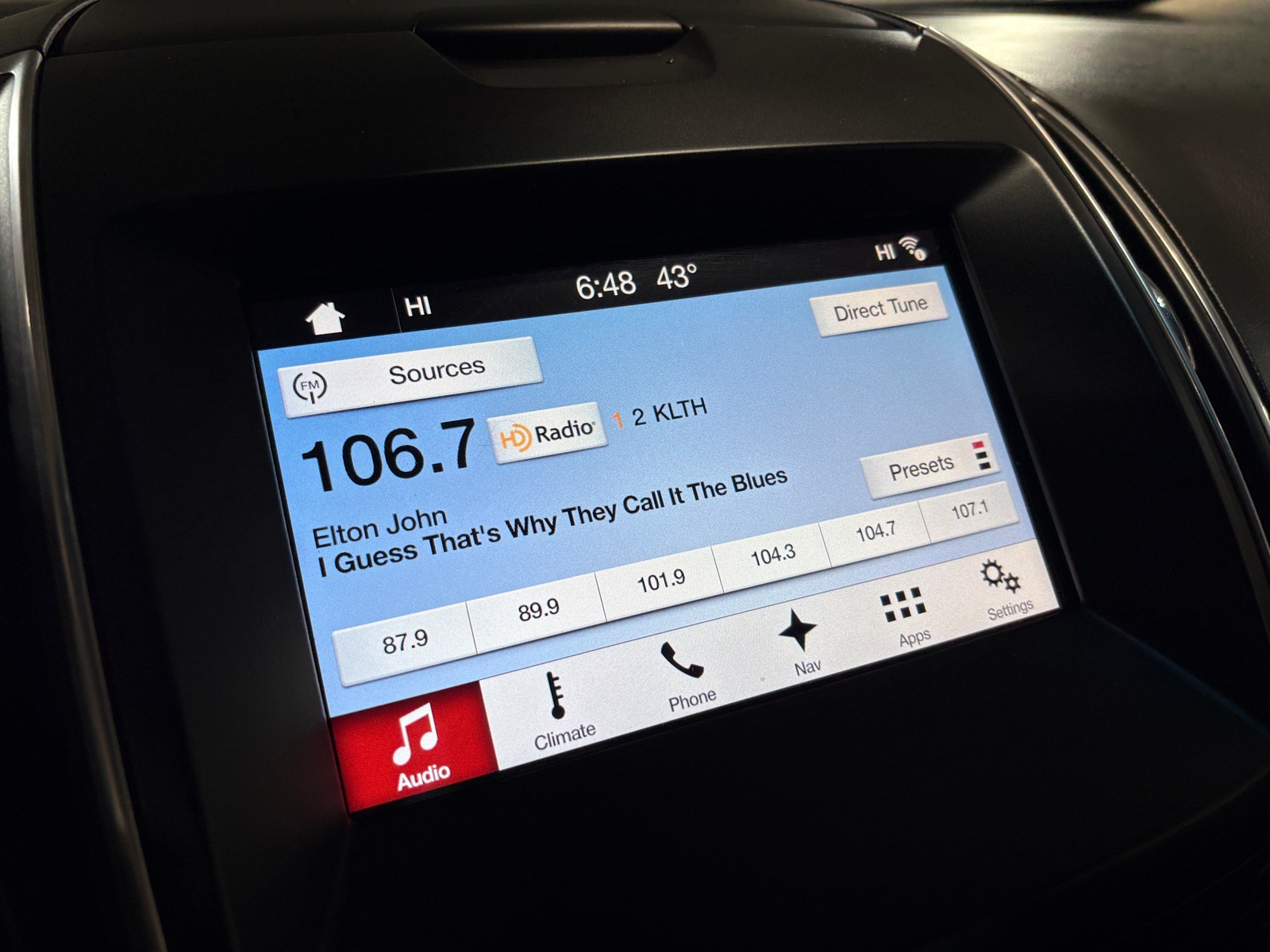 Thumbnail: 2016 Ford Edge - 3