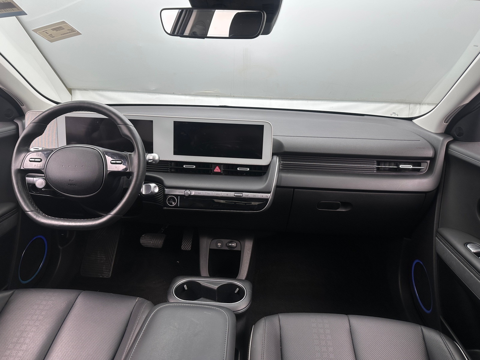 Thumbnail: 2022 Hyundai Ioniq 5 - 2