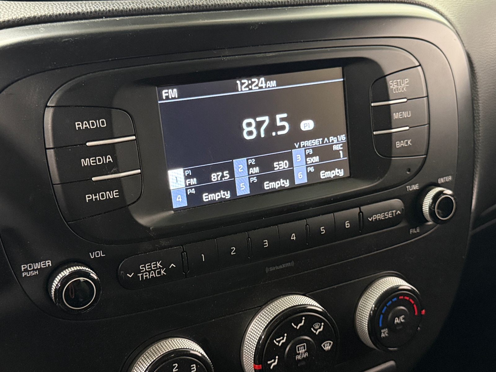 Thumbnail: 2018 Kia Soul - 4