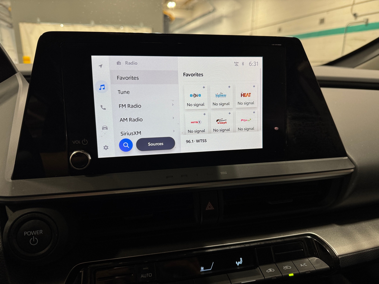 Thumbnail: 2025 Toyota Prius - 4