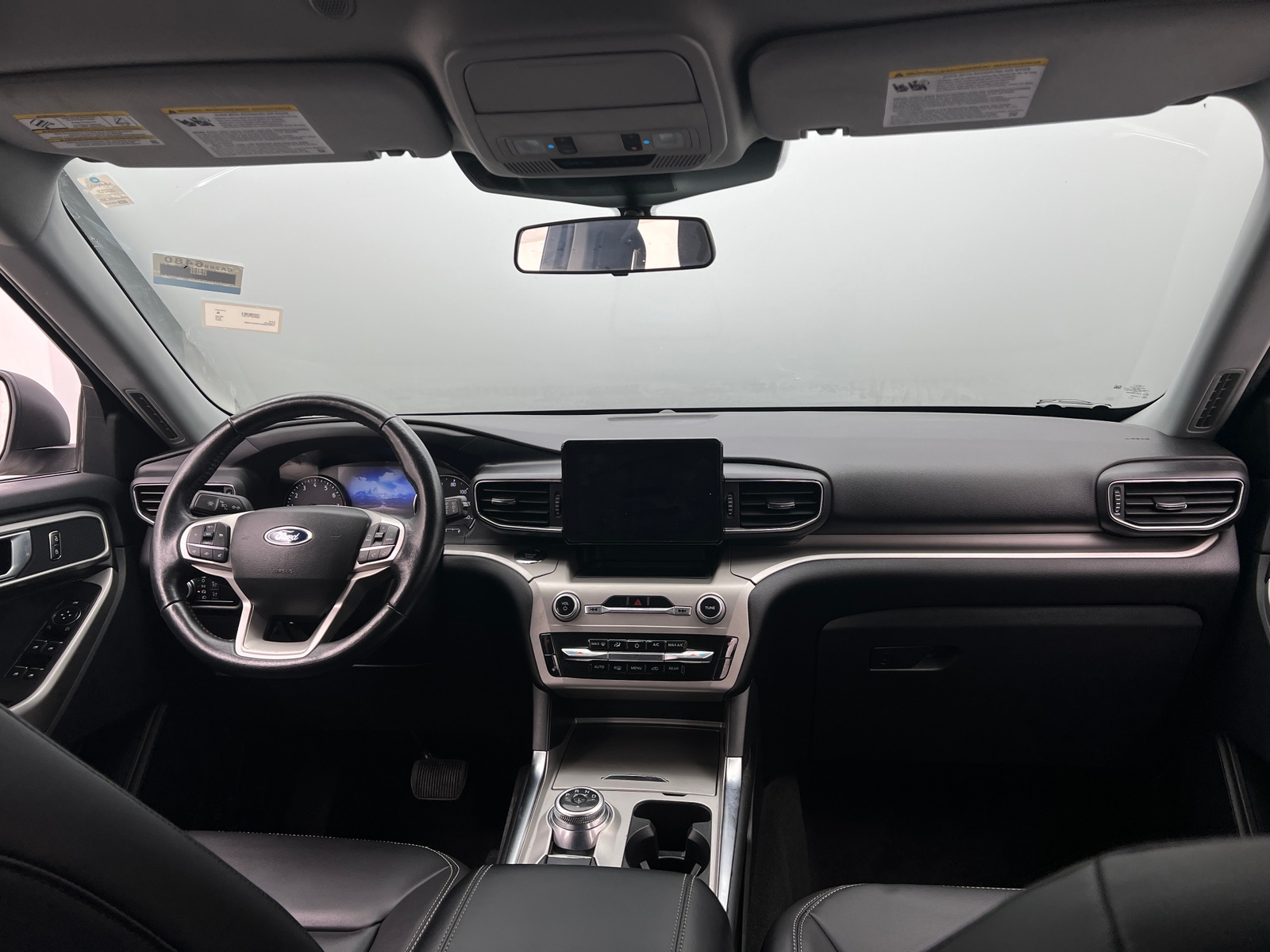 Thumbnail: 2022 Ford Explorer - 3