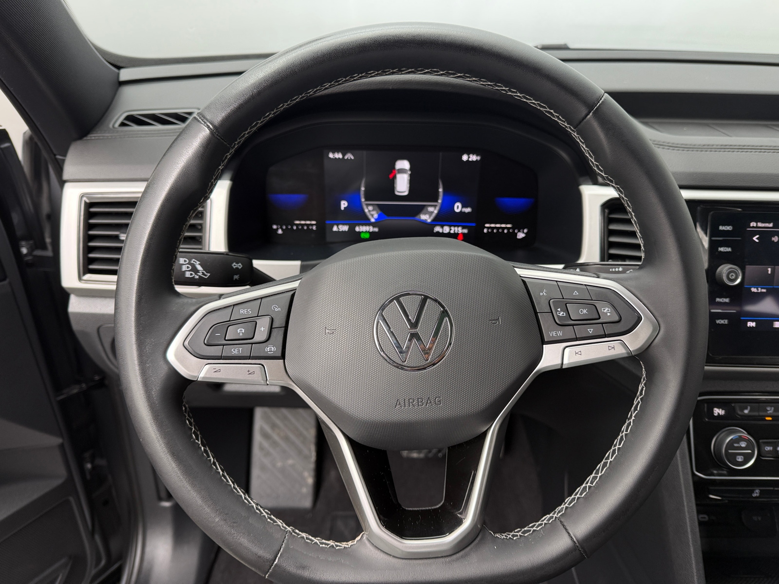 Thumbnail: 2022 Volkswagen Atlas - 4