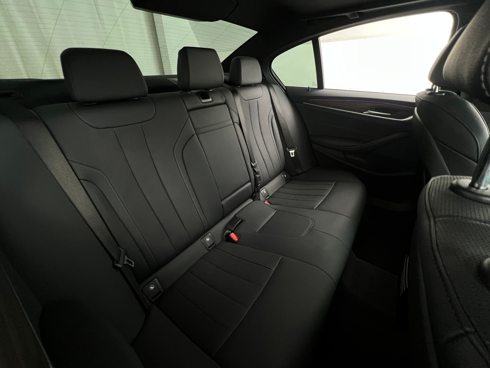 Thumbnail: 2023 BMW 5 Series - 5