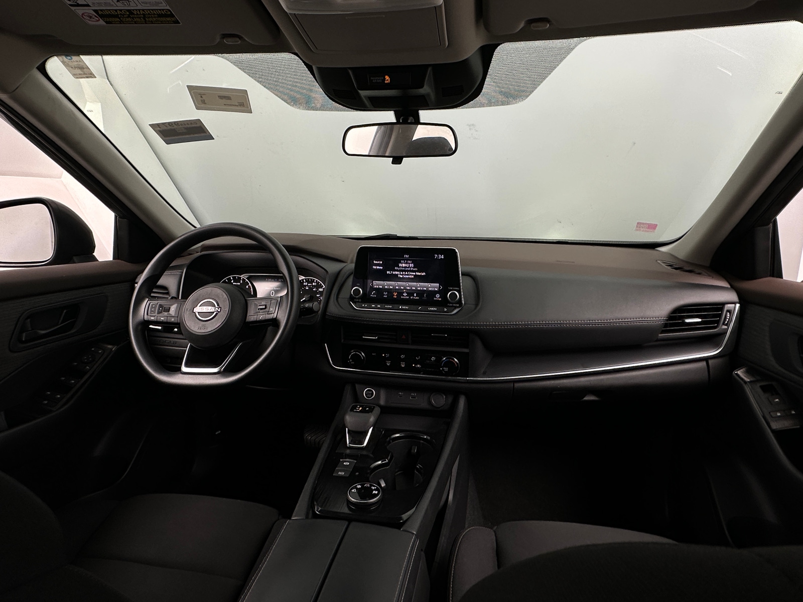 Thumbnail: 2023 Nissan Rogue - 3