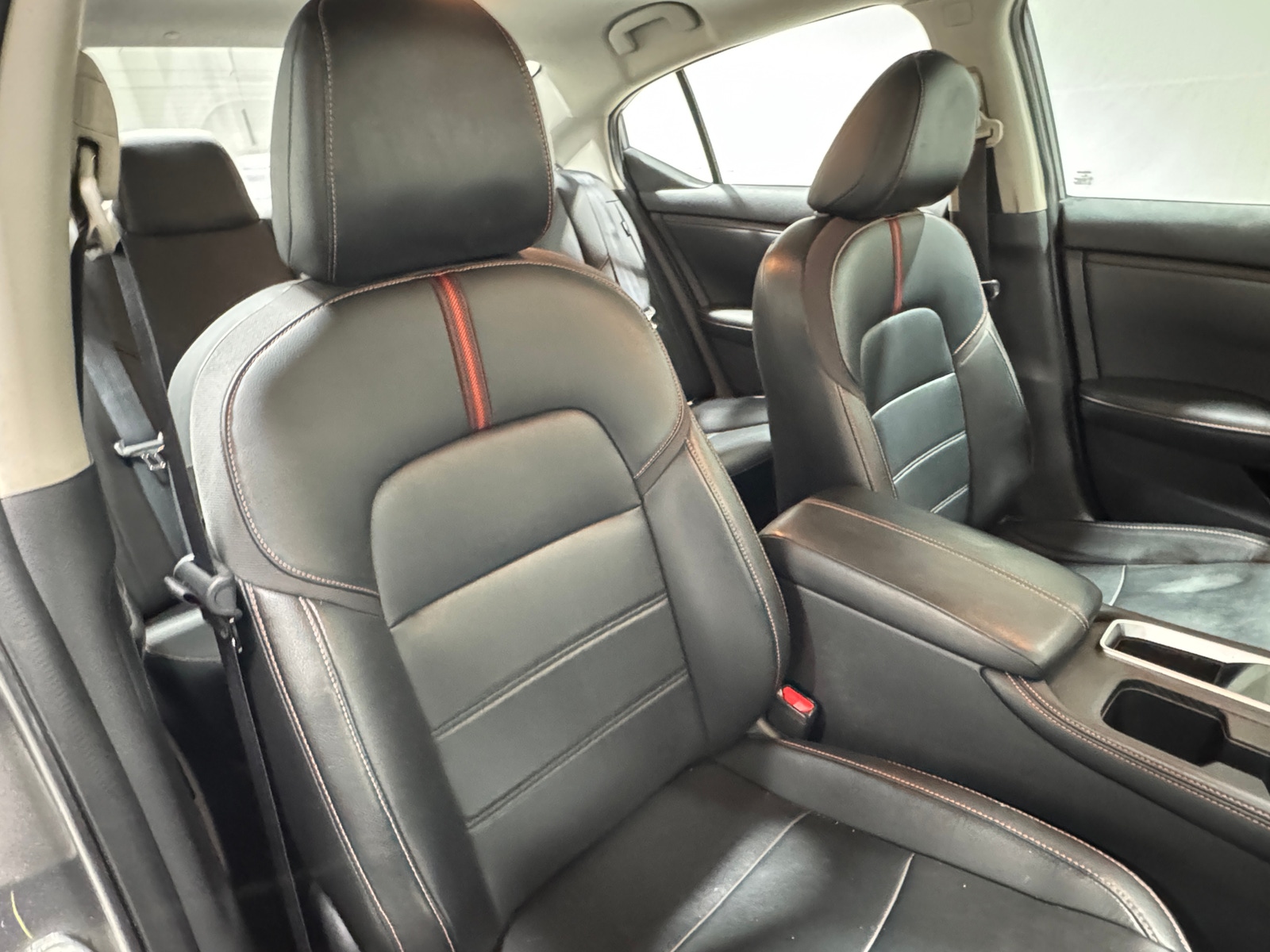 Thumbnail: 2021 Nissan Sentra - 2