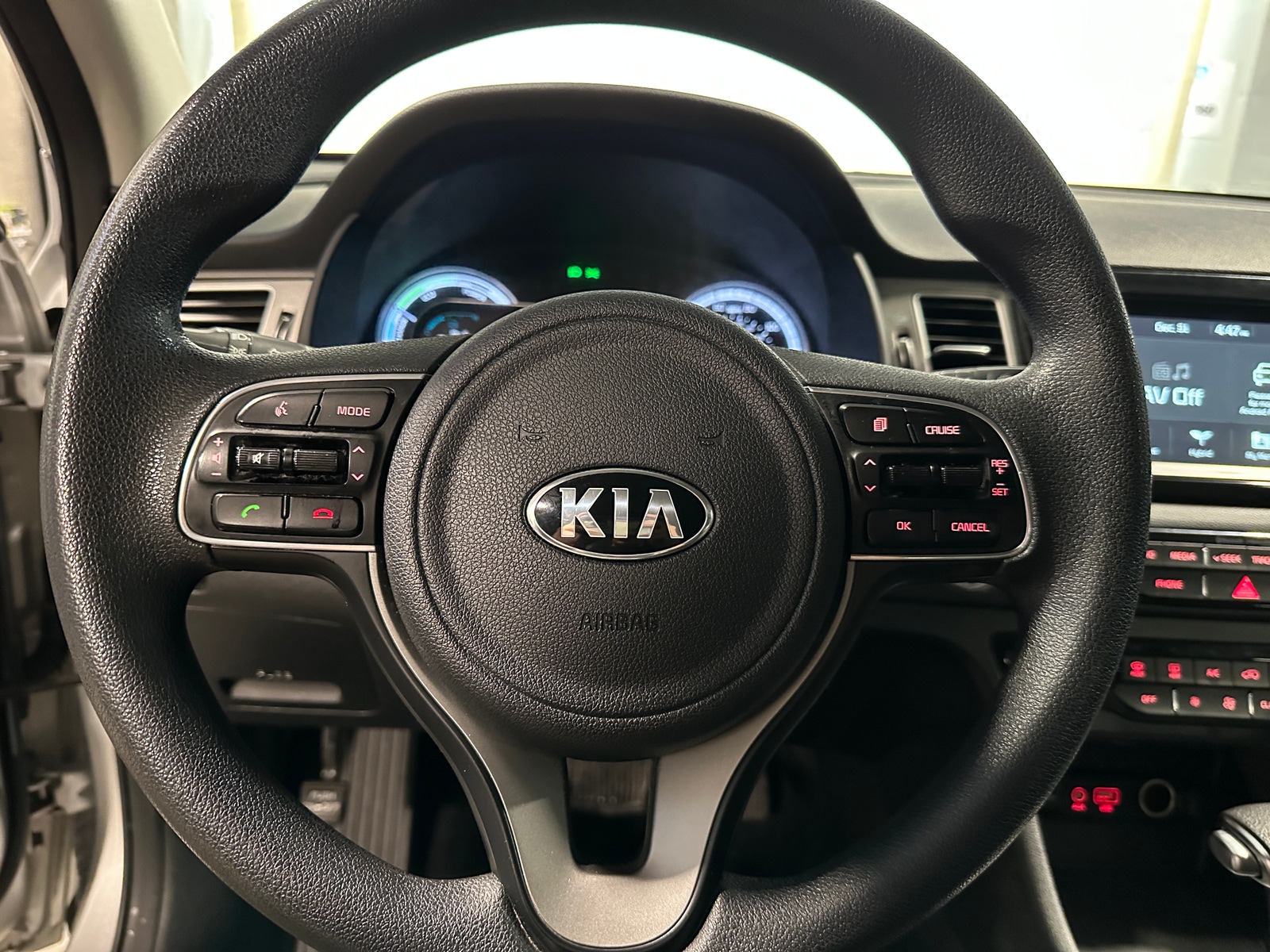 Thumbnail: 2019 Kia Niro - 5