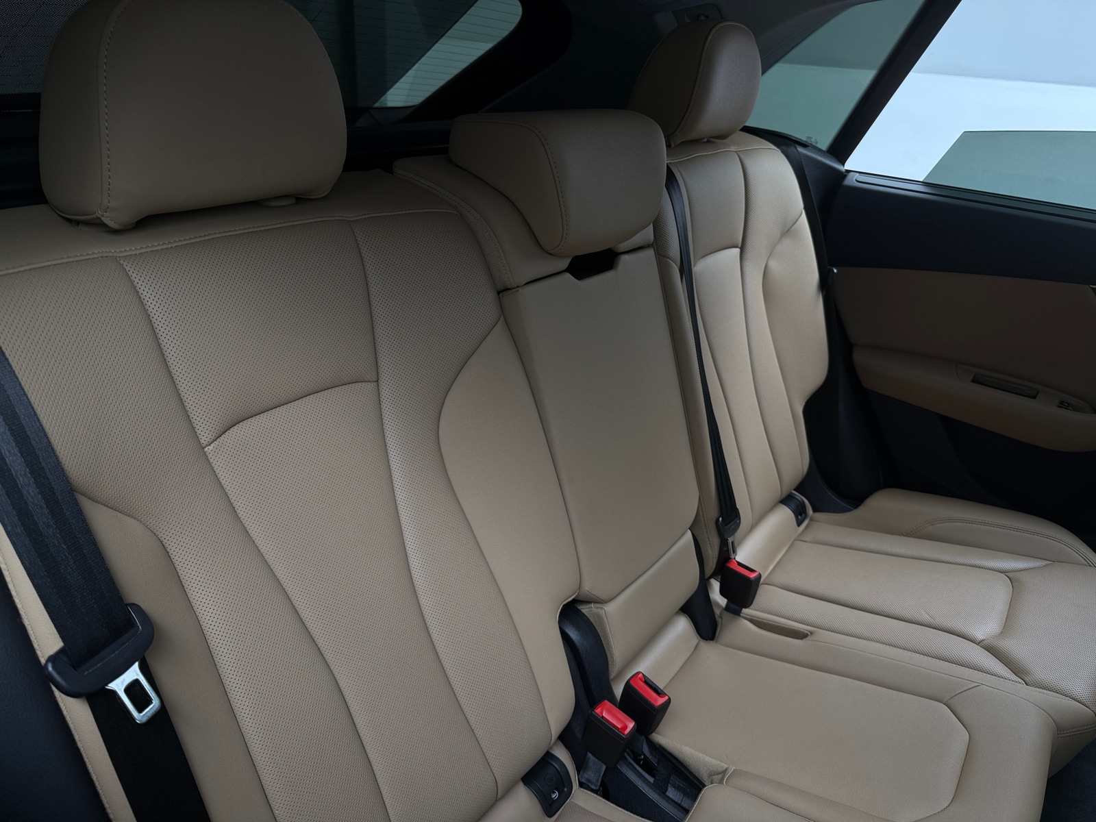 Thumbnail: 2019 Audi Q8 - 5