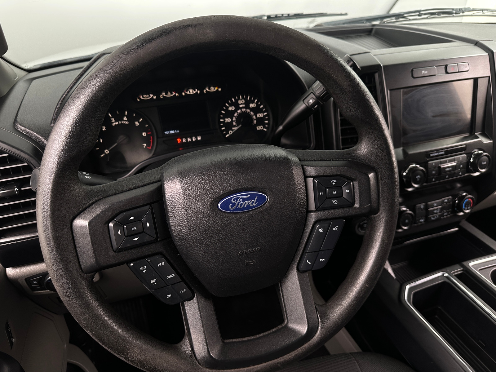 Thumbnail: 2019 Ford Econoline - 5