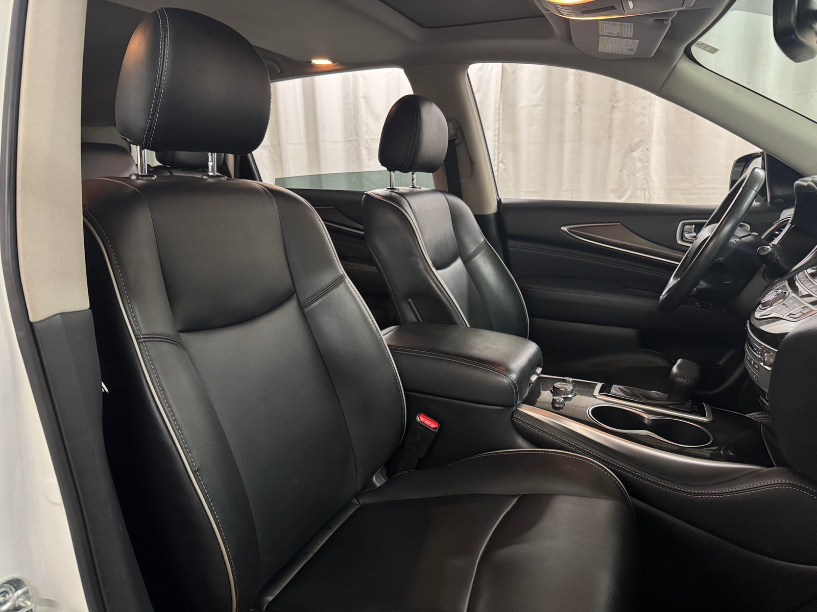 Thumbnail: 2020 INFINITI QX60 - 2