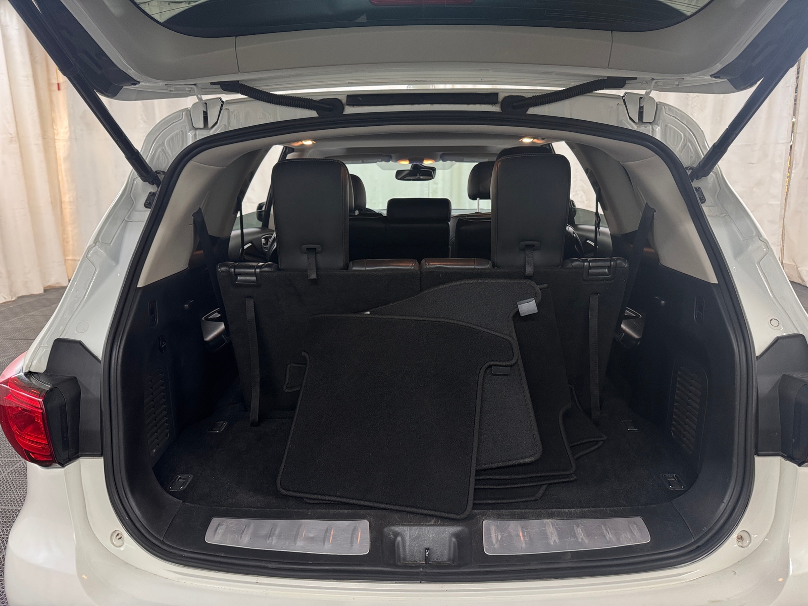 Thumbnail: 2020 INFINITI QX60 - 7