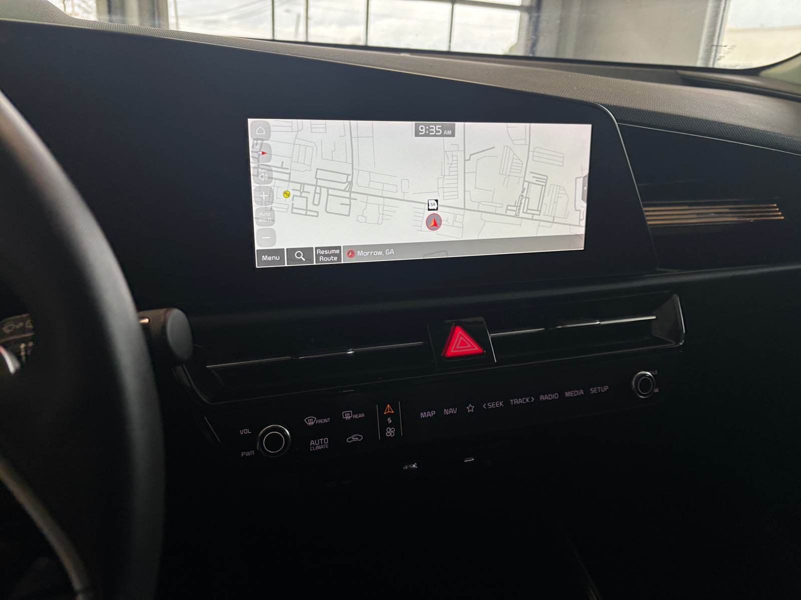 Thumbnail: 2023 Kia Niro - 4