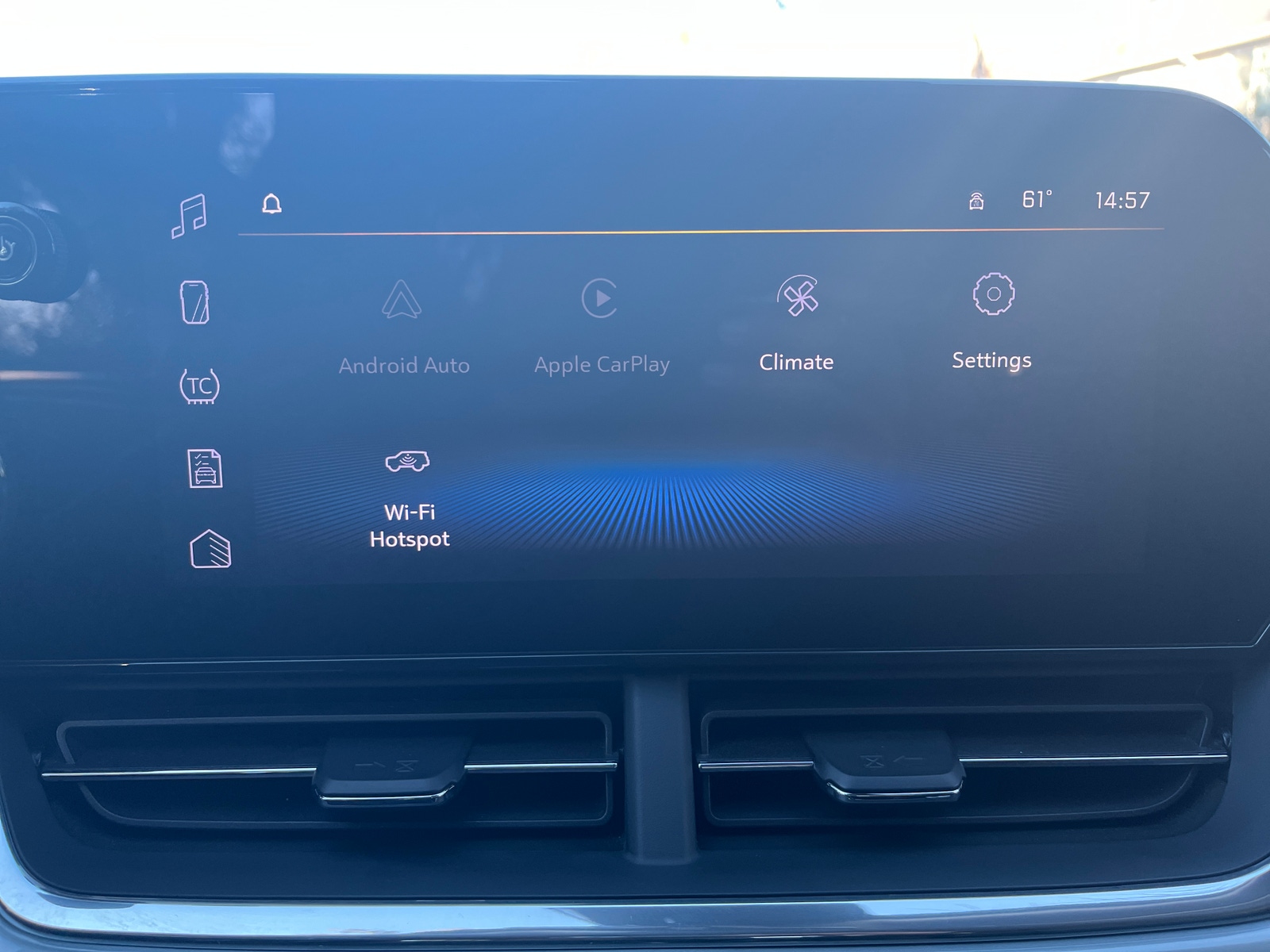 Thumbnail: 2025 Chevrolet Trax - 4