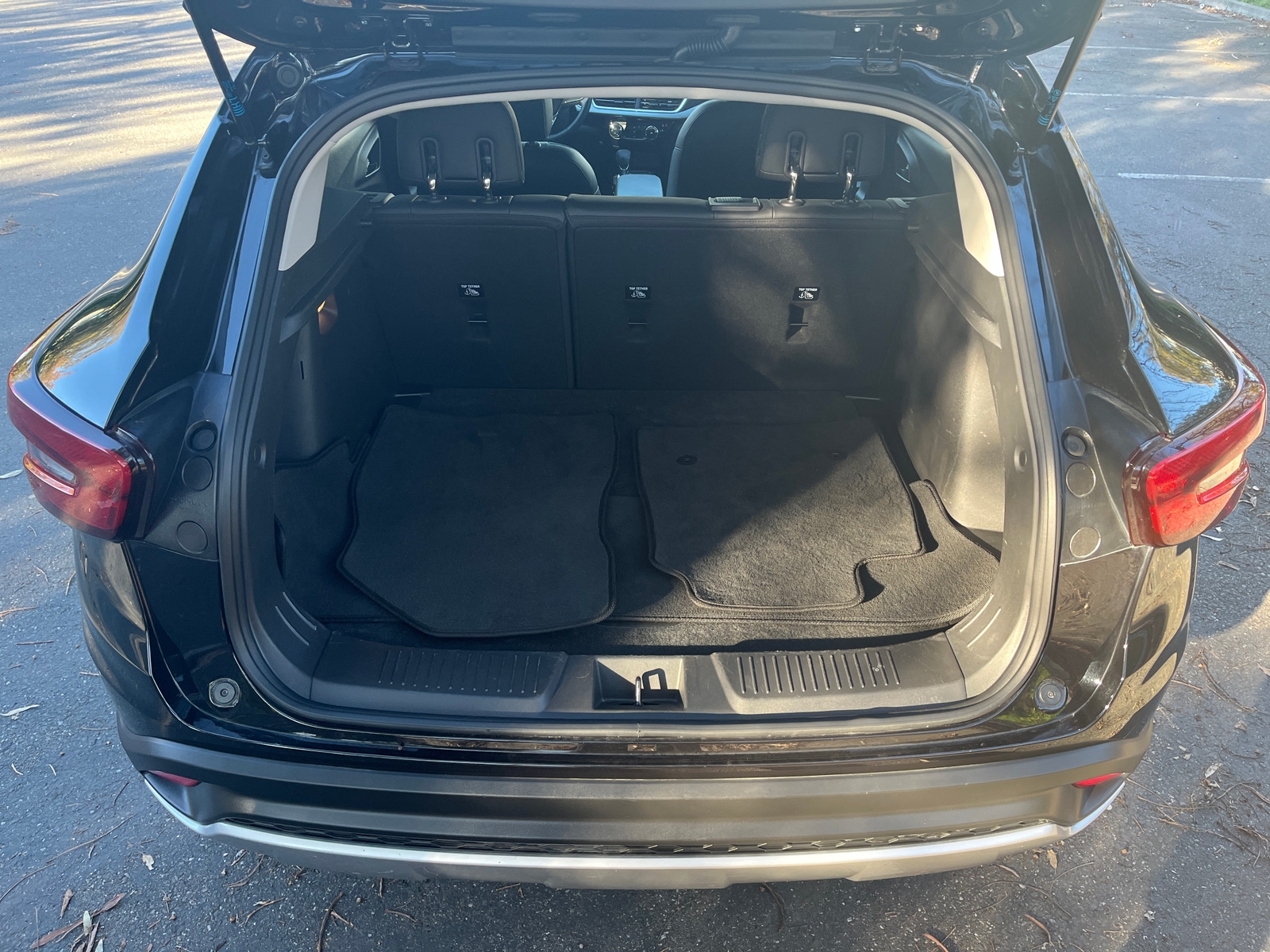 Thumbnail: 2025 Chevrolet Trax - 6