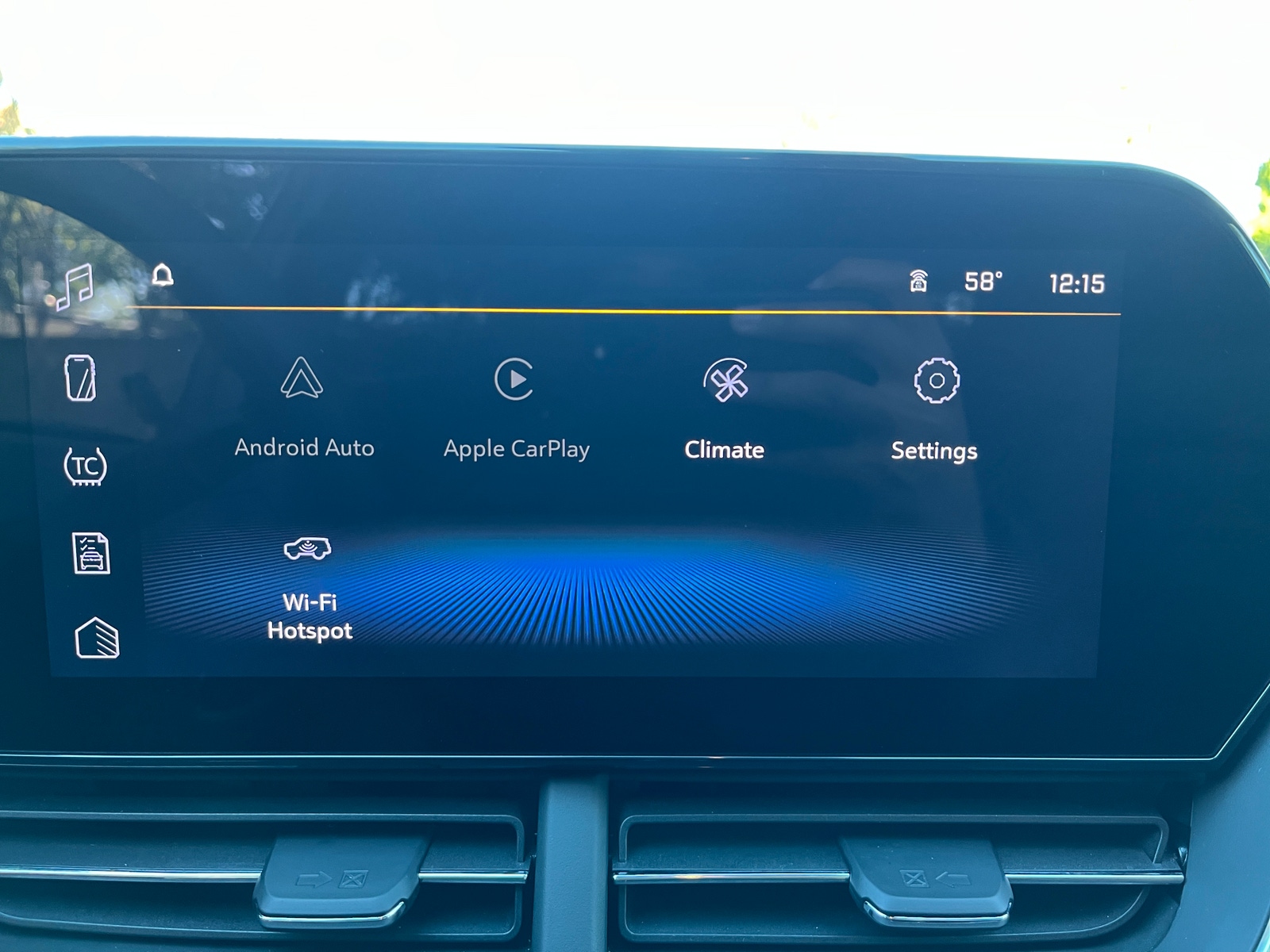 Thumbnail: 2025 Chevrolet Trax - 4