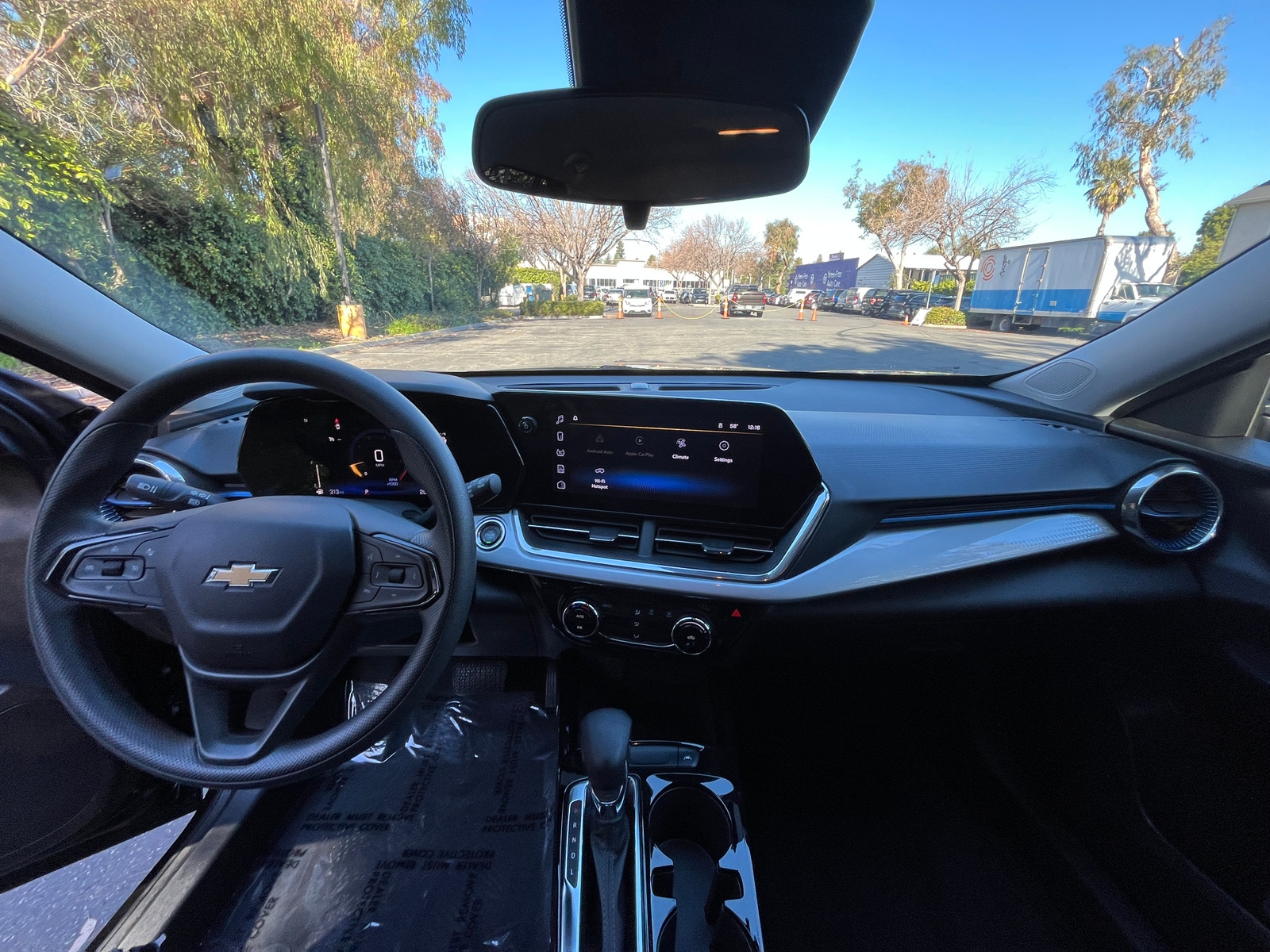 Thumbnail: 2025 Chevrolet Trax - 3