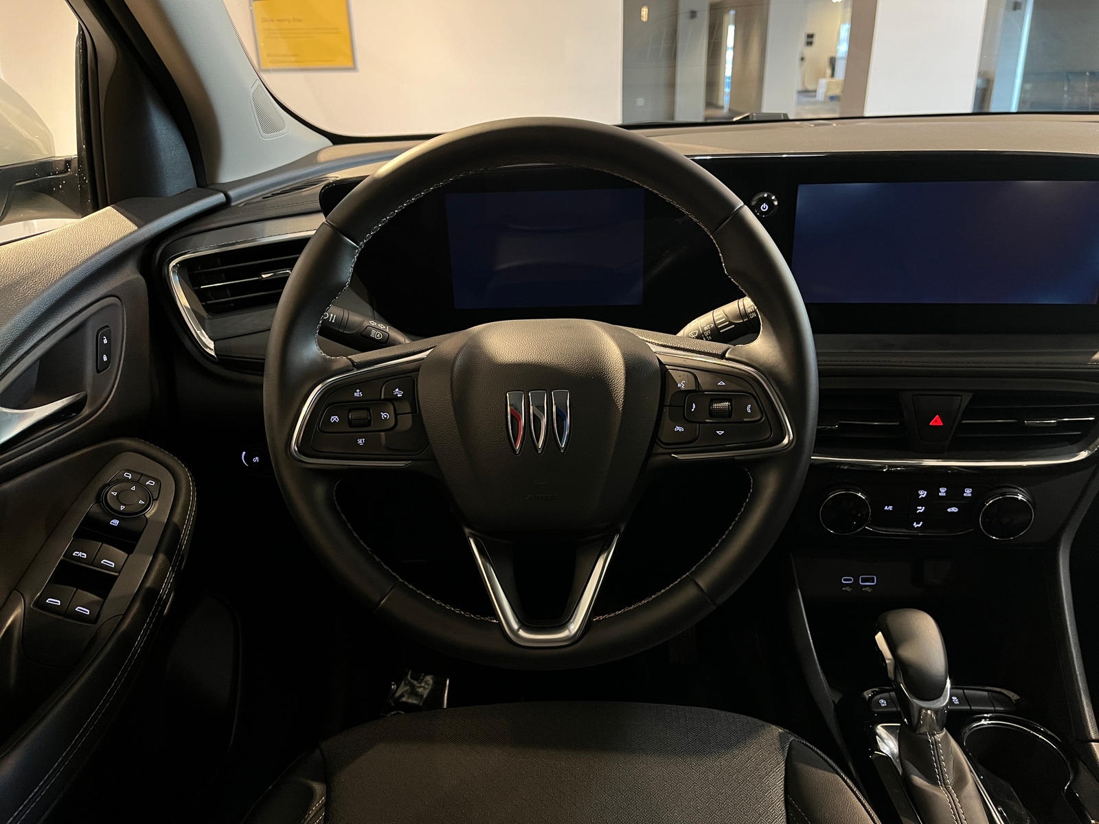 Thumbnail: 2025 Buick Encore GX - 5