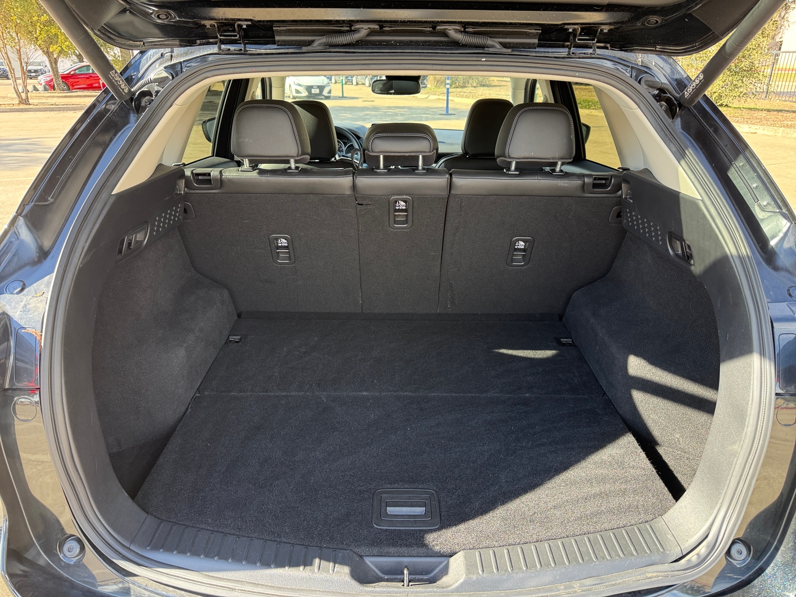 Thumbnail: 2025 Mazda CX-5 - 6