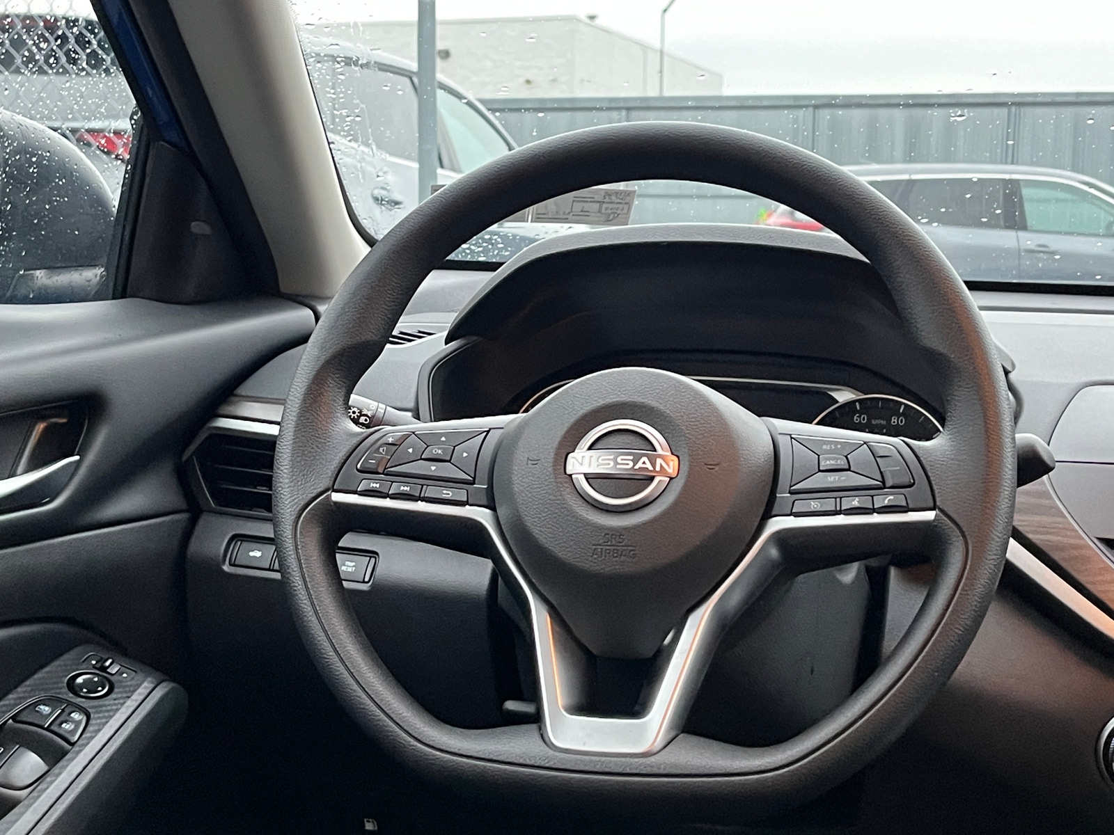 Thumbnail: 2025 Nissan Altima - 5