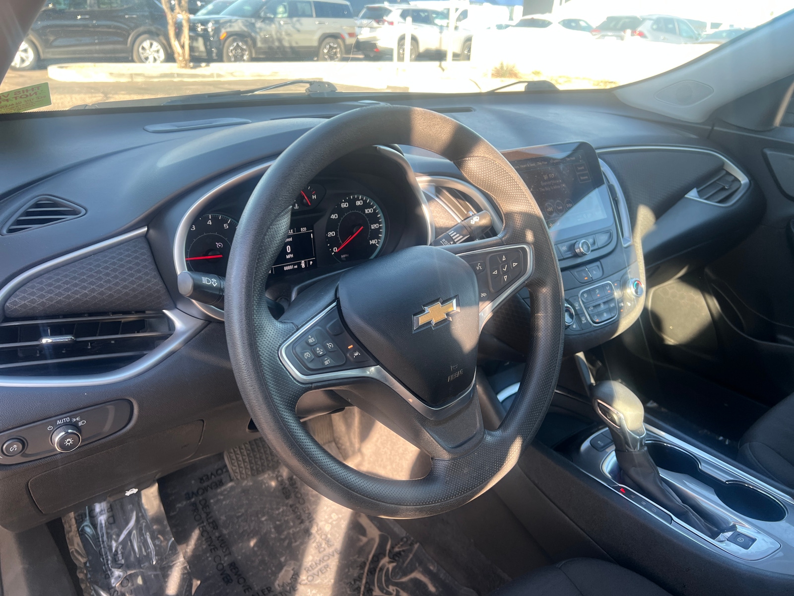 Thumbnail: 2023 Chevrolet Malibu - 5