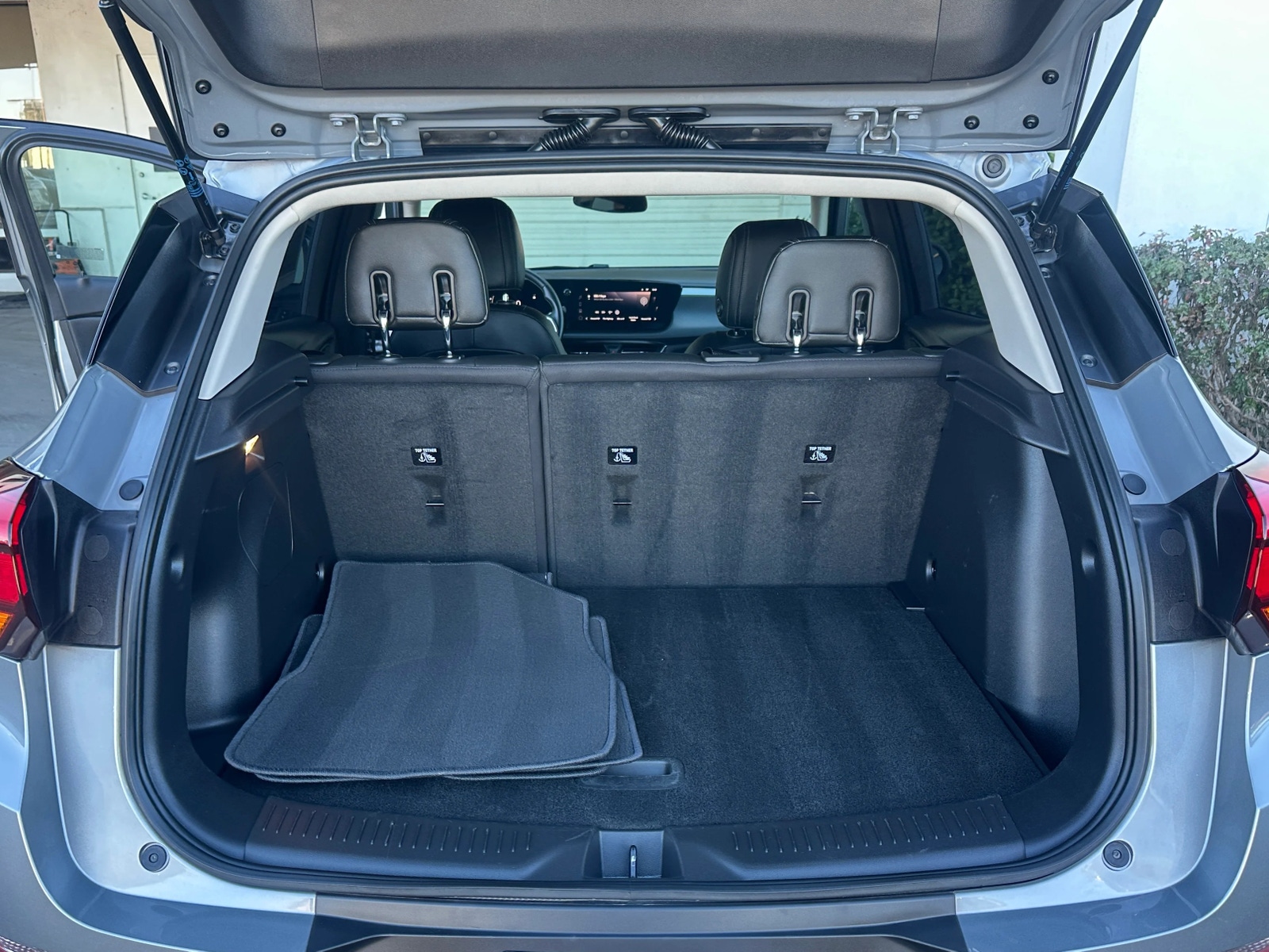 Thumbnail: 2025 Buick Encore GX - 6