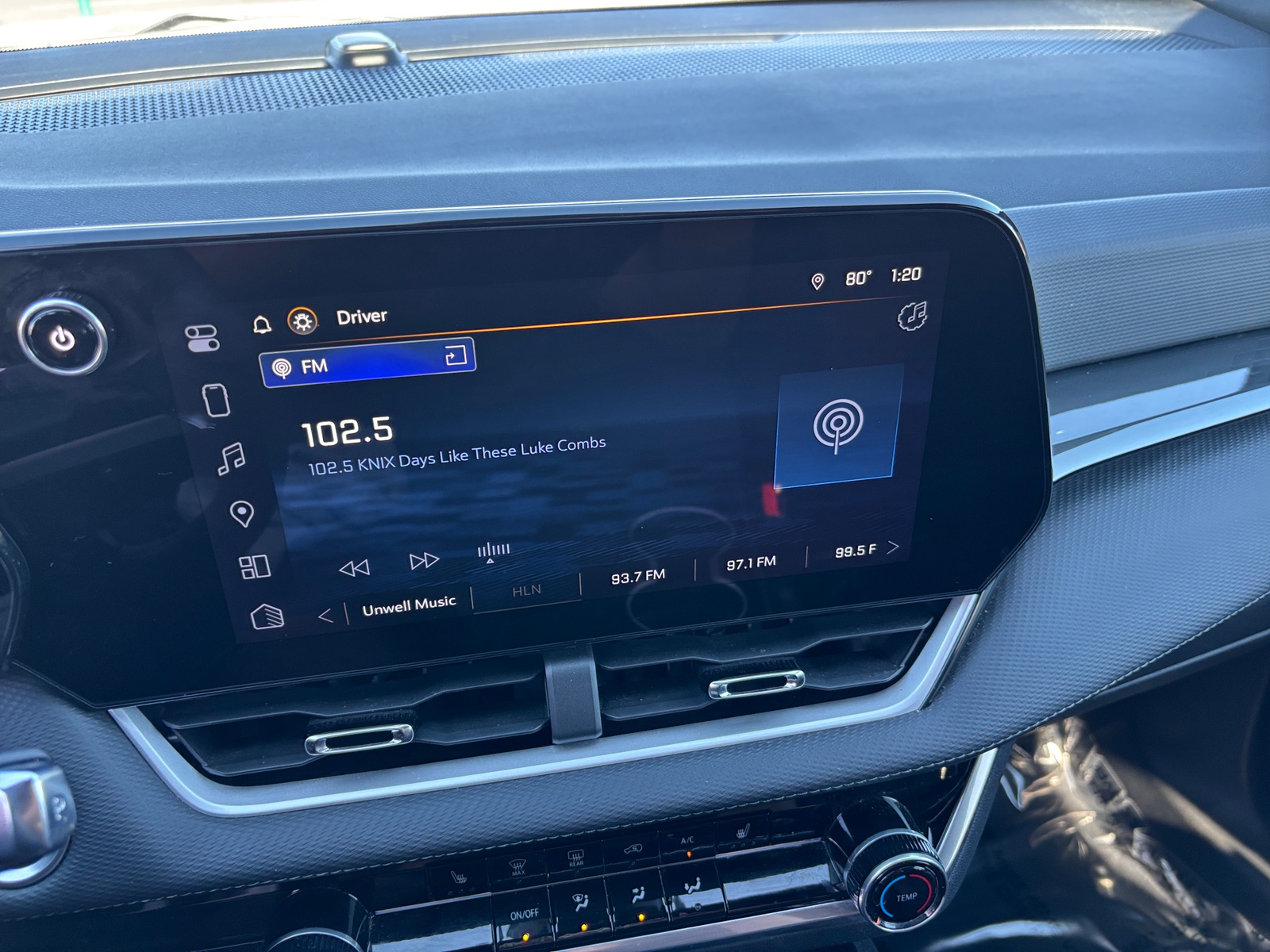 Thumbnail: 2025 Chevrolet Equinox - 4