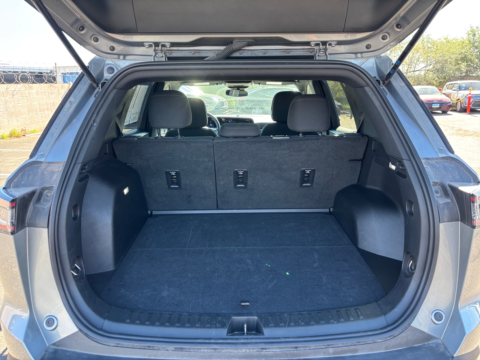 Thumbnail: 2025 Chevrolet Equinox - 6