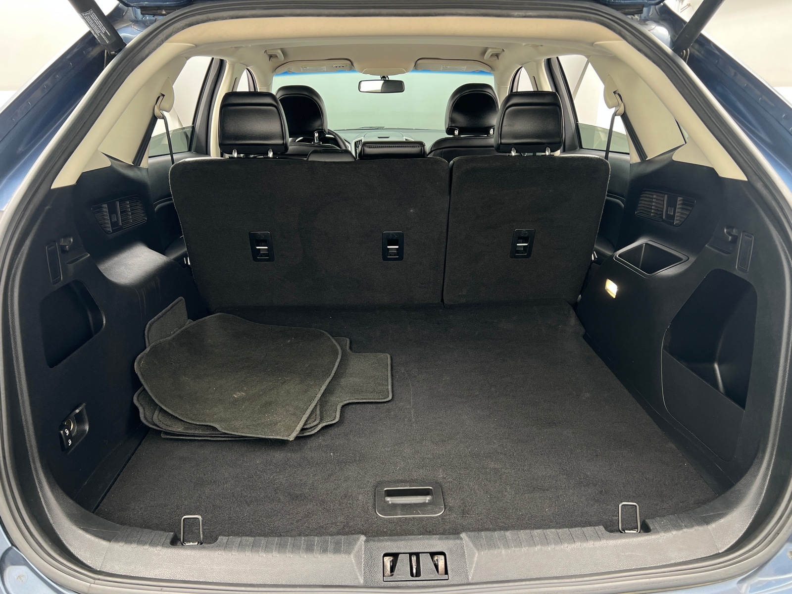 Thumbnail: 2018 Ford Edge - 6