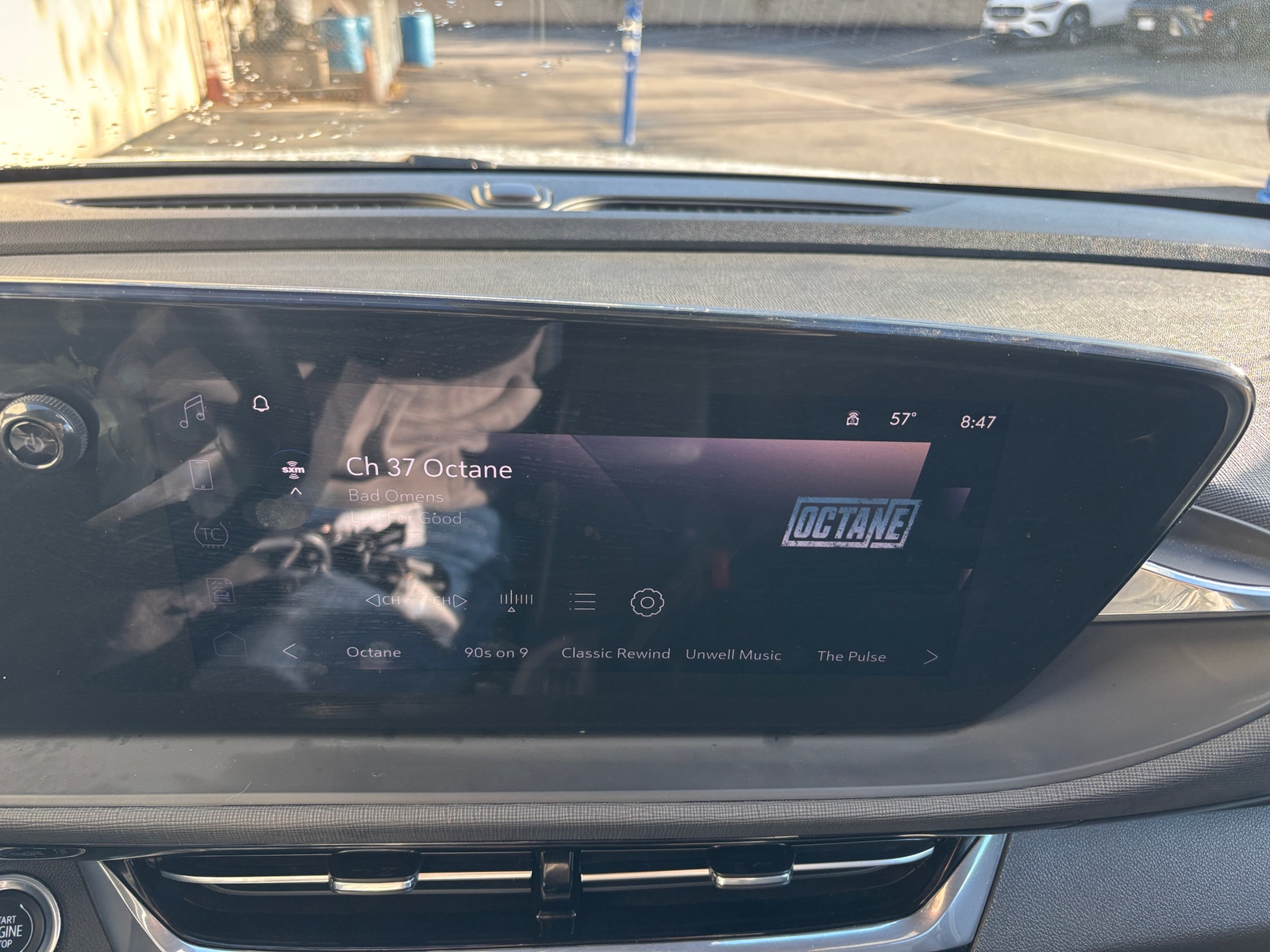 Thumbnail: 2025 Buick Envista - 4