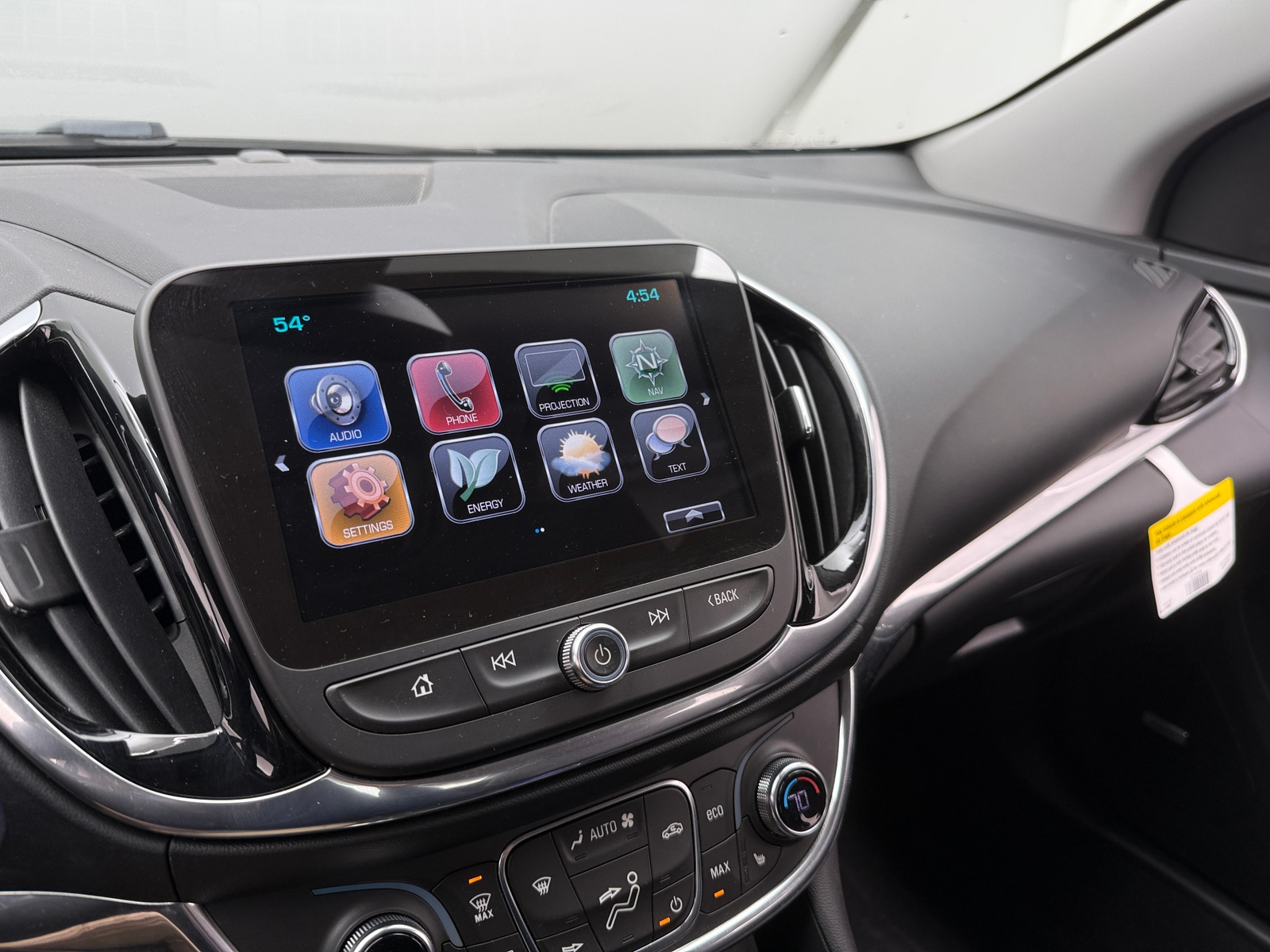 Thumbnail: 2017 Chevrolet Volt - 3