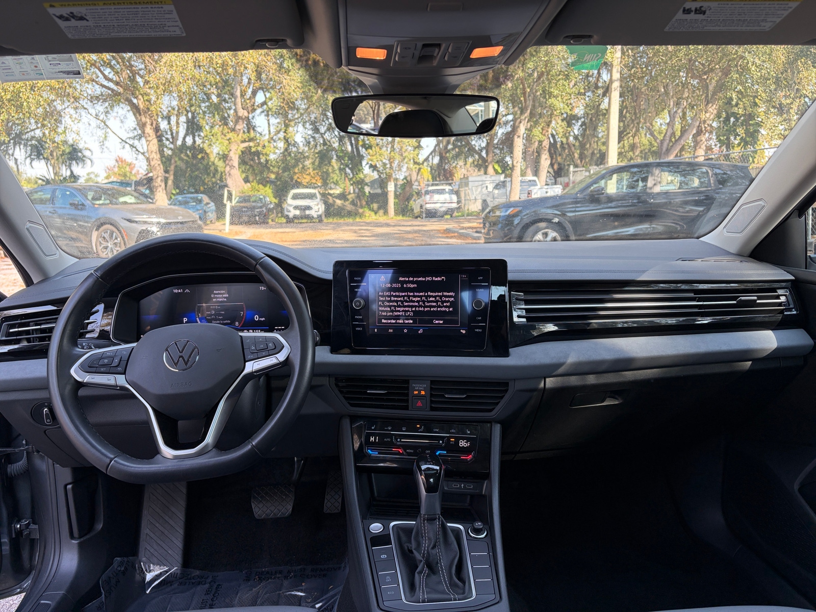 Thumbnail: 2025 Volkswagen Jetta - 3