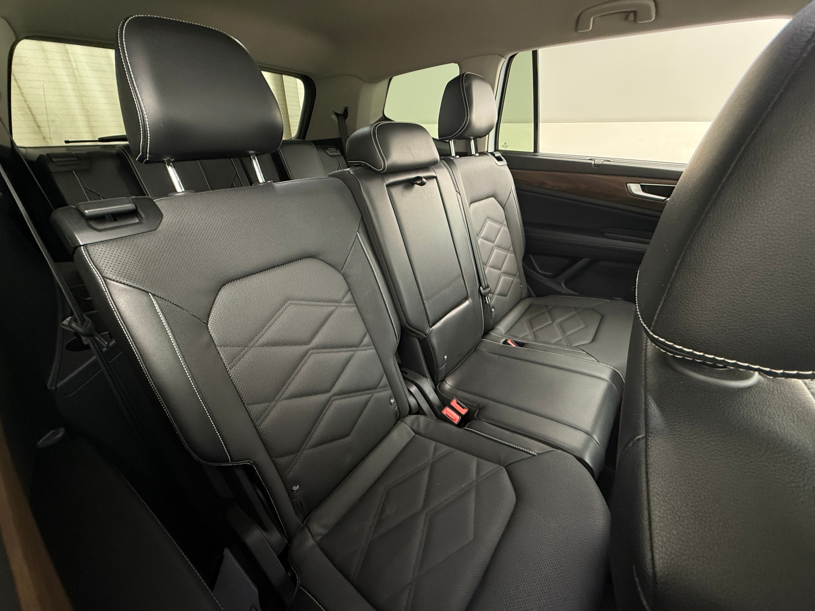 Thumbnail: 2024 Volkswagen Atlas - 5