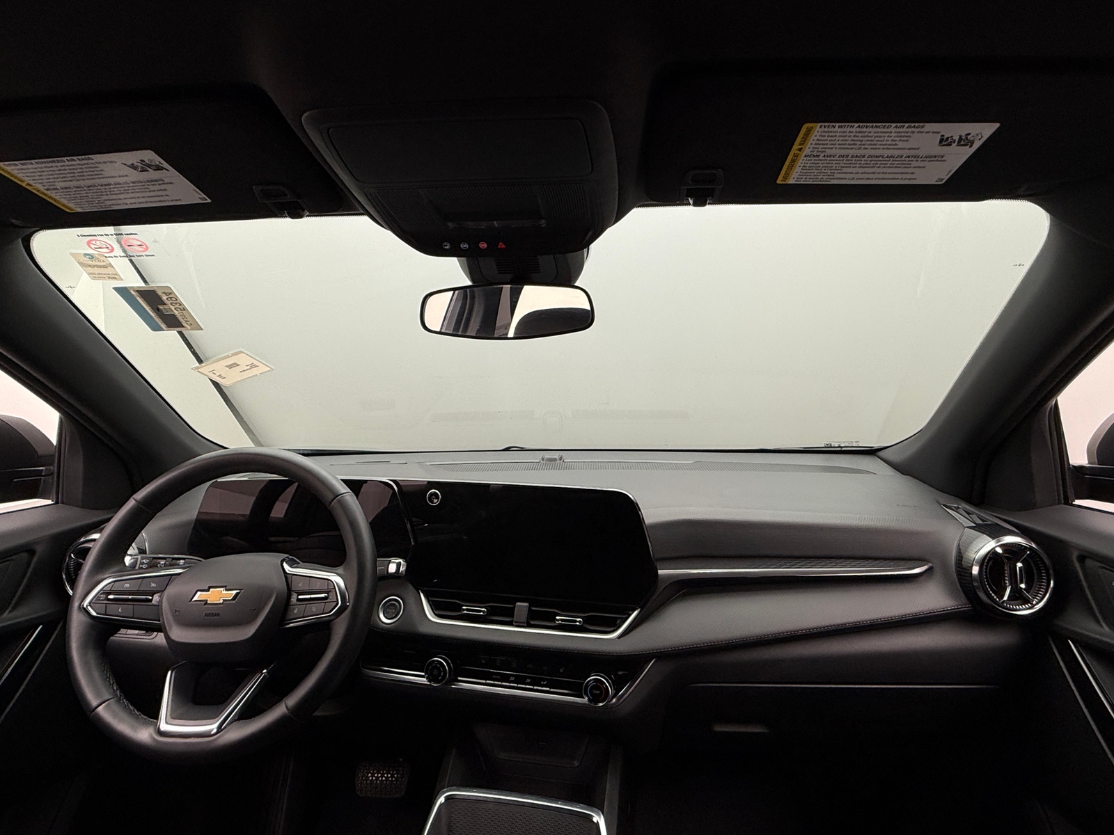 Thumbnail: 2025 Chevrolet Equinox - 3