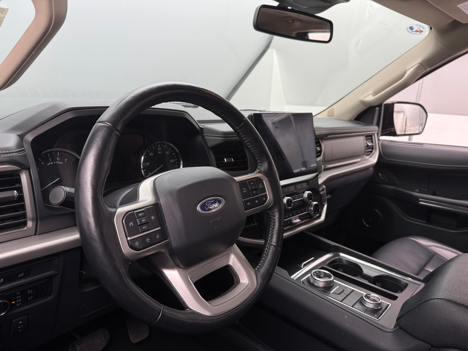 Thumbnail: 2023 Ford Expedition - 4