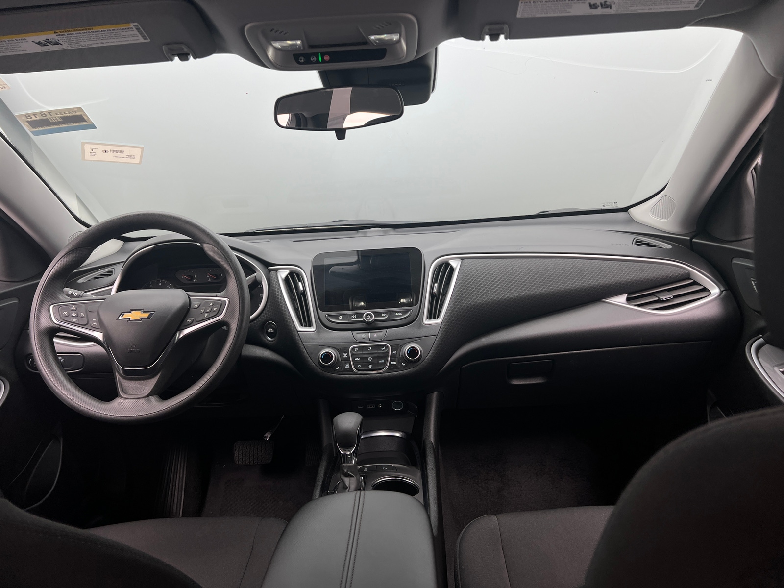 Thumbnail: 2024 Chevrolet Malibu - 3