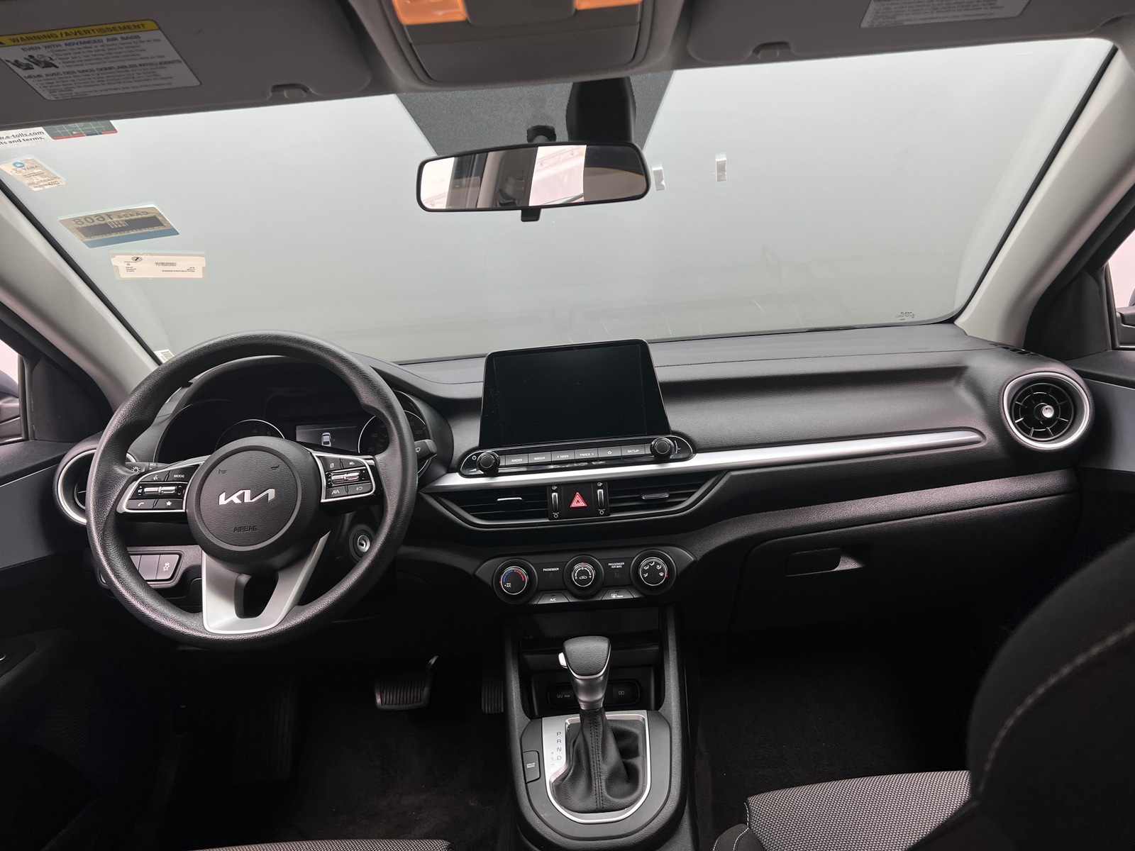 Thumbnail: 2024 Kia Forte - 3